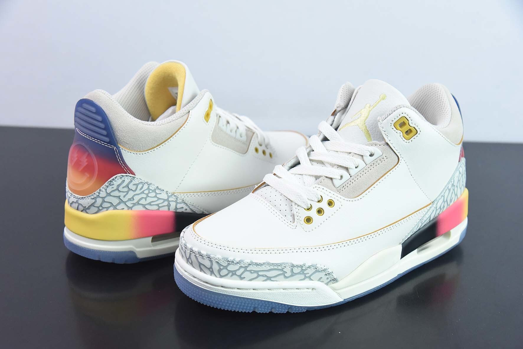 ZNX11584847 AJ 3 Retro Low AJ3 FN0344-901