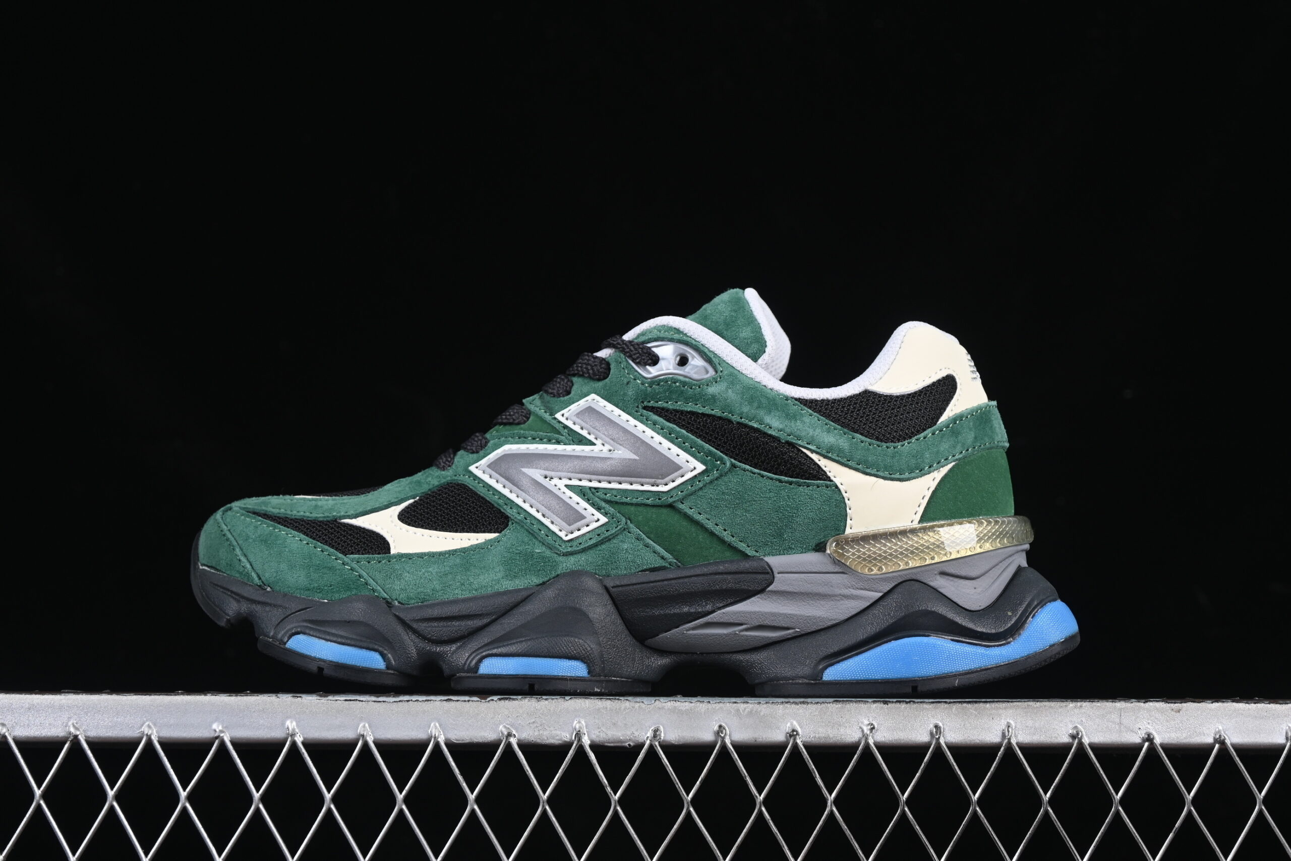 F Version New Balance NB9060 Retro Casual Sports Running Shoes U9060VRA