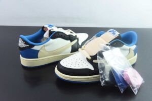DLI95113248 Travis Scott x FDxAir Jordan 1 OG SP Reverse Swoosh 2.0 Triple Collaboration DM7866-140 White Blue Black