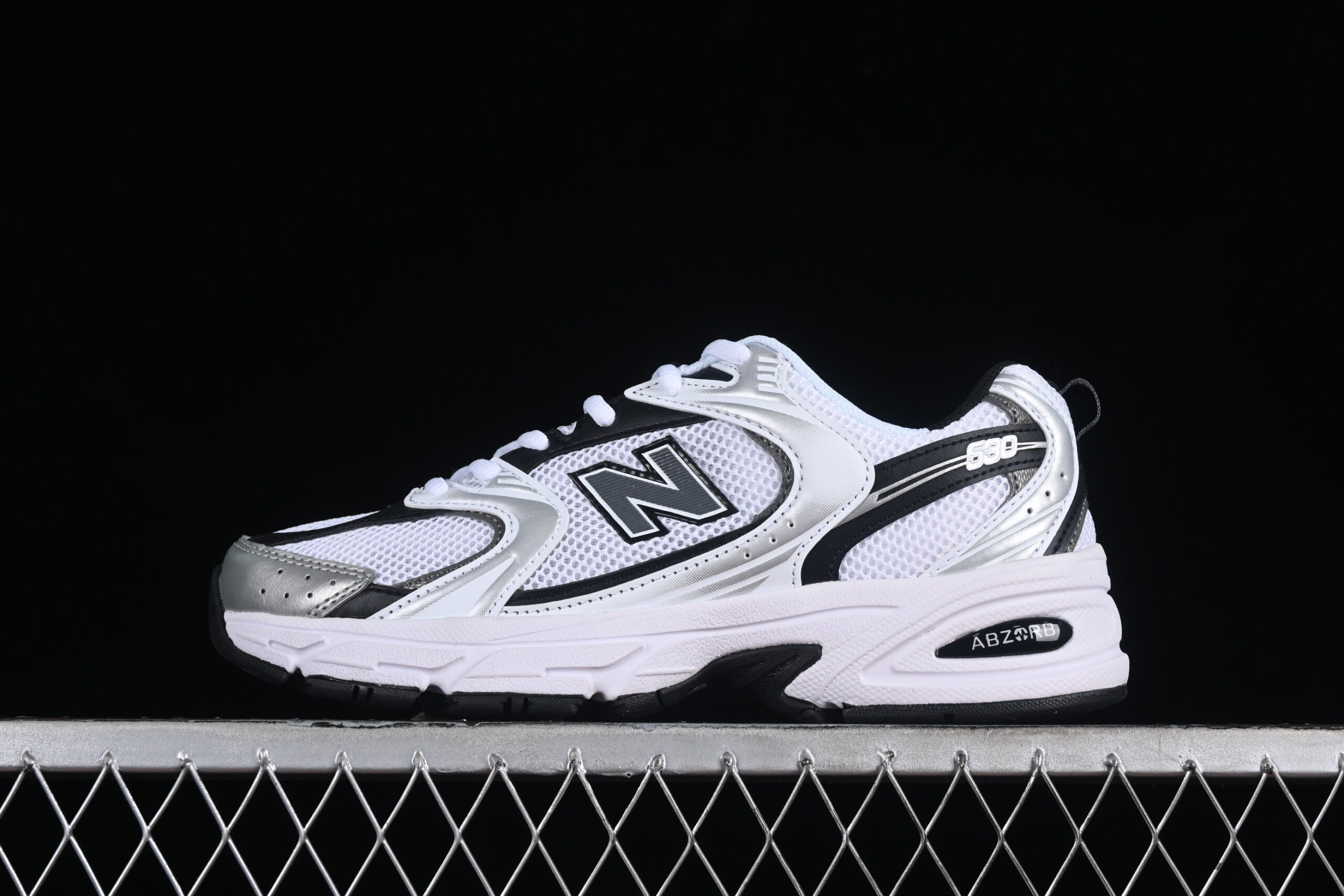 Company Level NB530 Series Retro Casual Running Shoes MR530LB