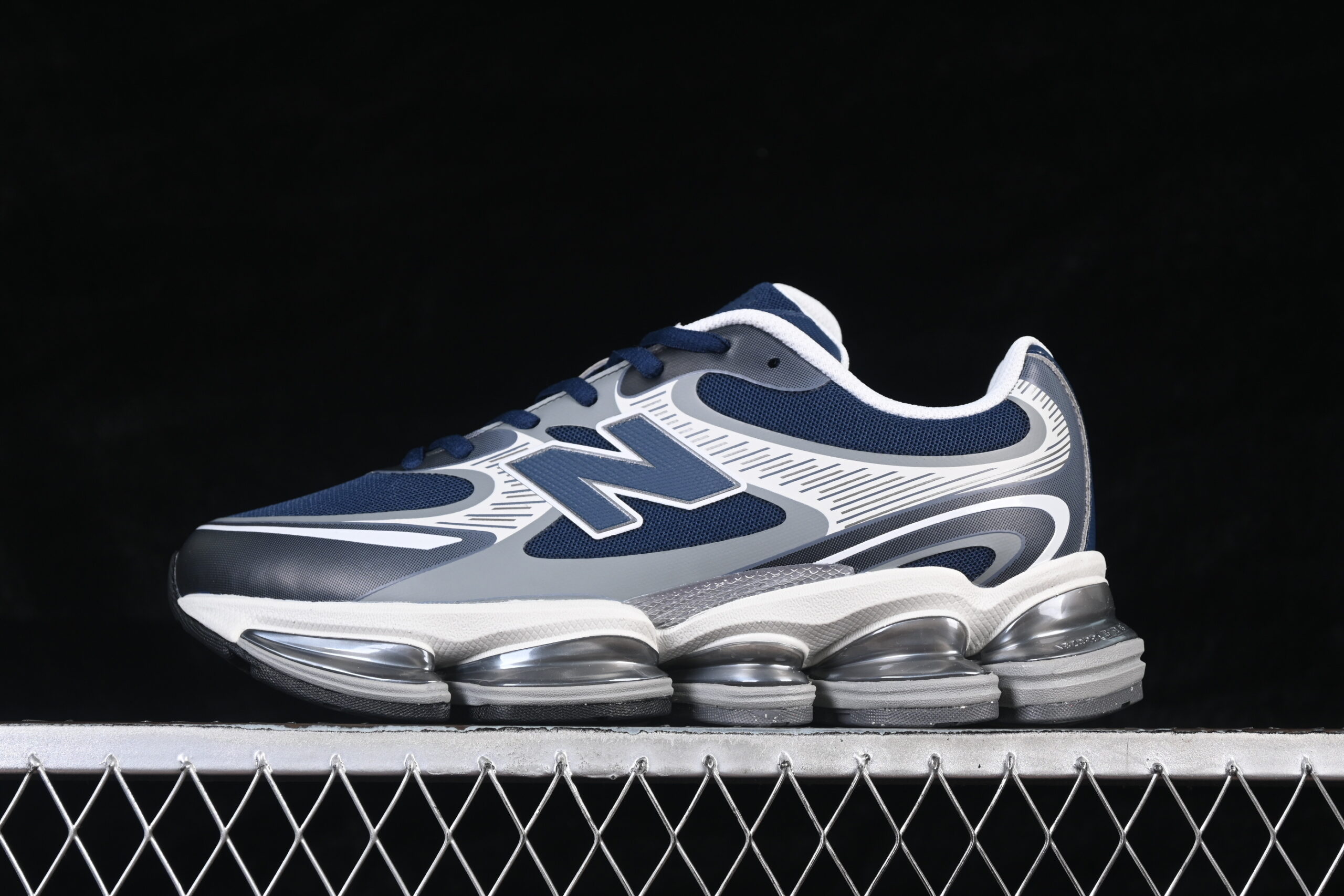 New Balance 2000 Series Retro Casual Sports Running Shoes U20001PB