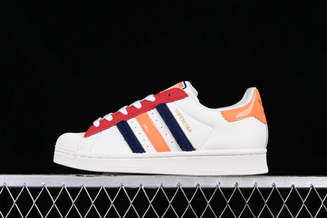 Adidas Originals HQ4403