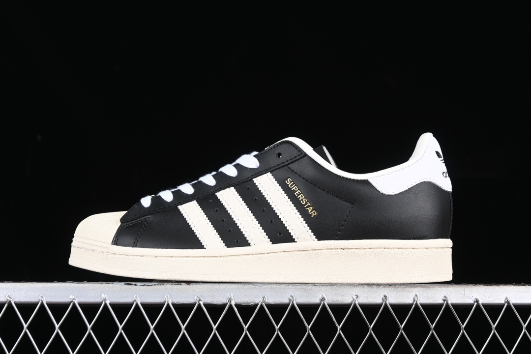 Adidas Originals ID4676