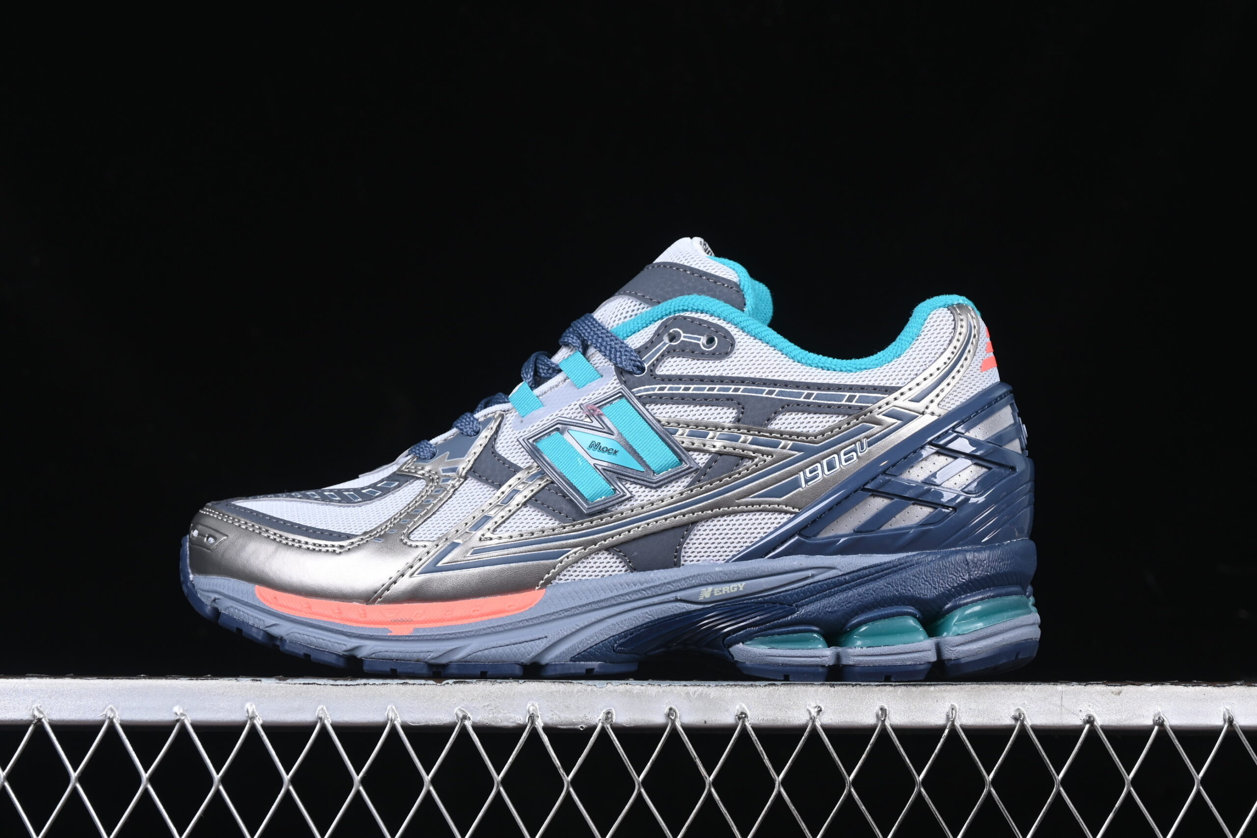 Y Version New Balance 1906 Series Retro Casual Sports Running Shoes M1906Nike