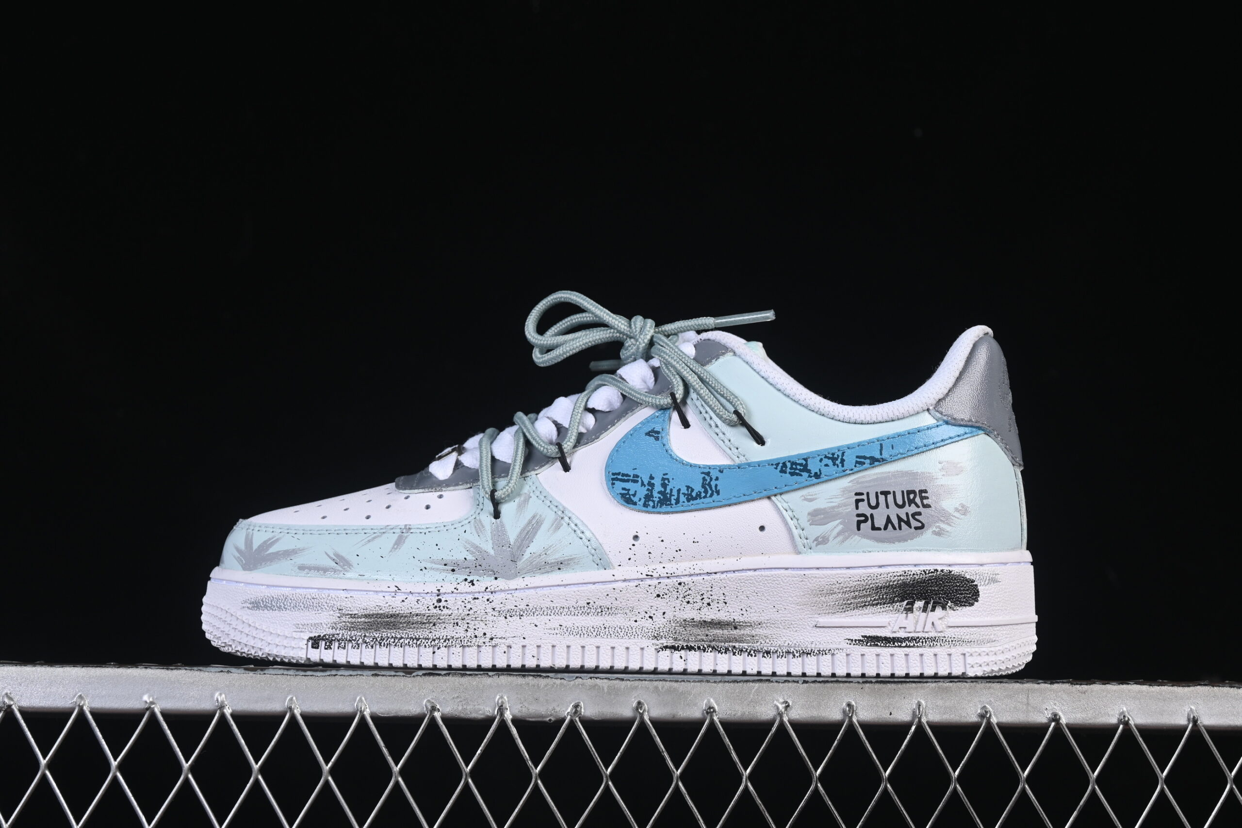 Nike Air Force 1'07 Low "Grey Tune Era" Grey Air Force 1 Low Top Casual Skate Shoes Graffiti Hand Painted LJ8822-202