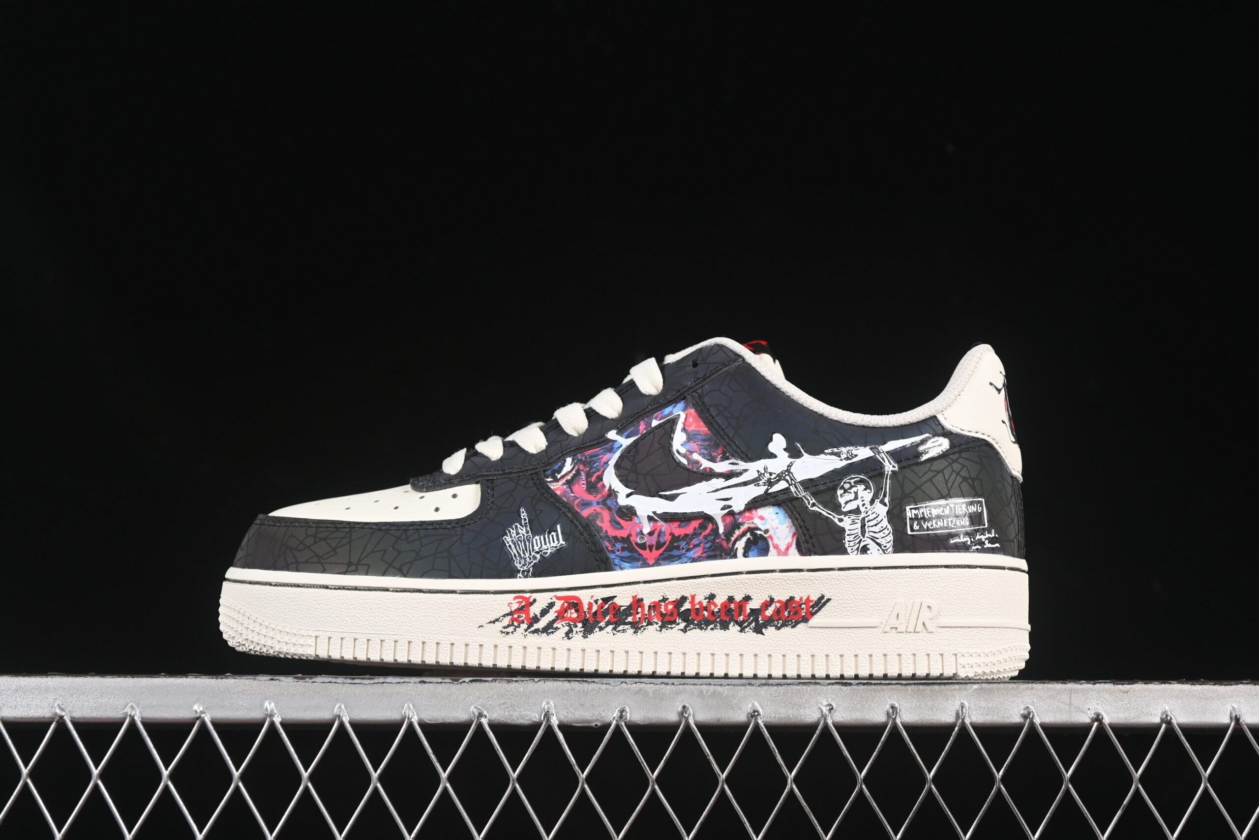 Nike Air Force 1'07 Low "Happy To End" Air Force 1 Low Top Casual Skate Shoes DY2032-320