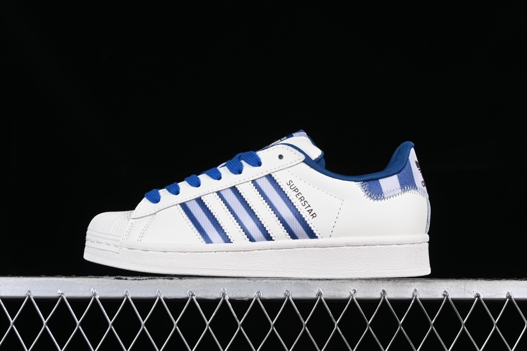 Adidas Originals IE7307
