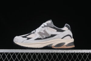 New Balance 2010 Series Retro Casual Running Shoes M2010GRY