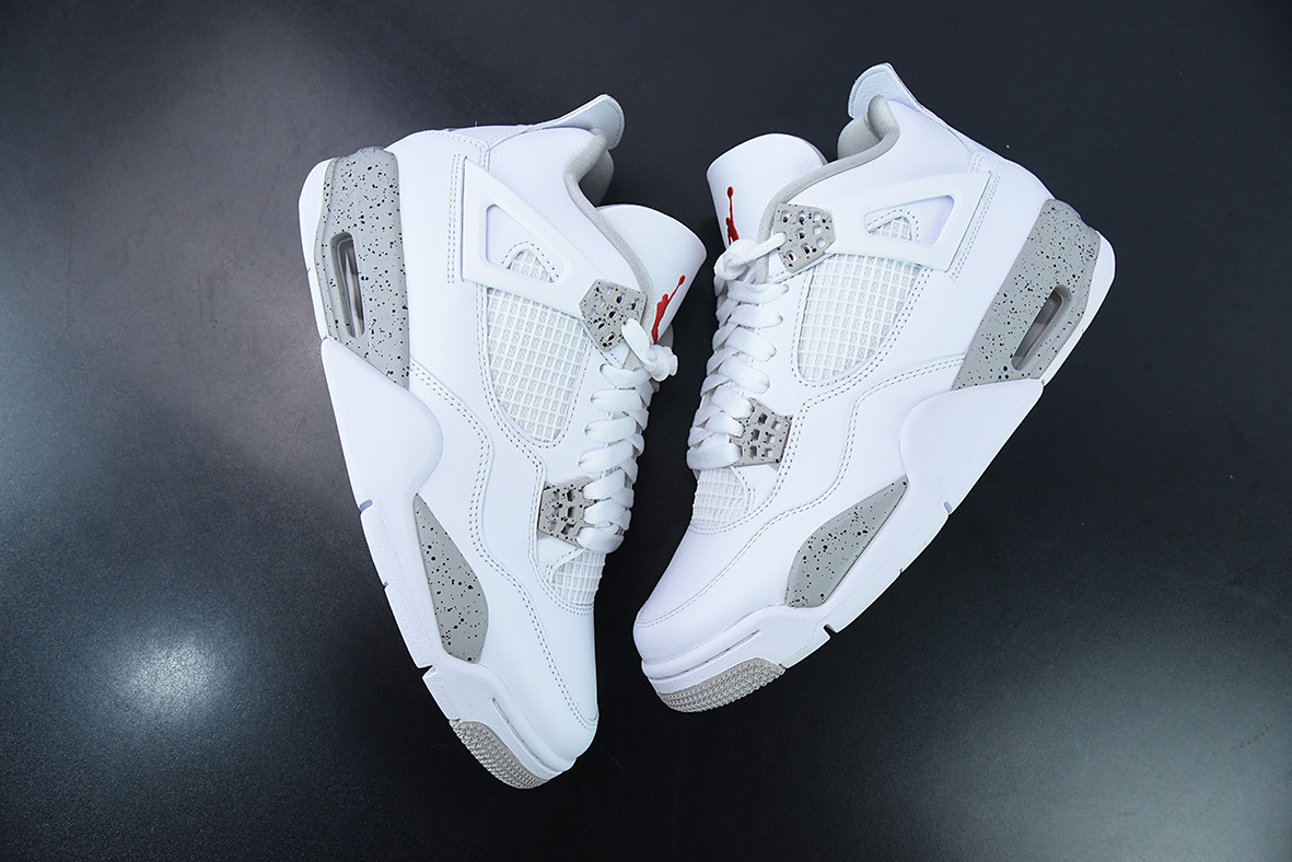 RRJ23784564 LJR AJ4White OreoKLAJ4 White CT8527-100