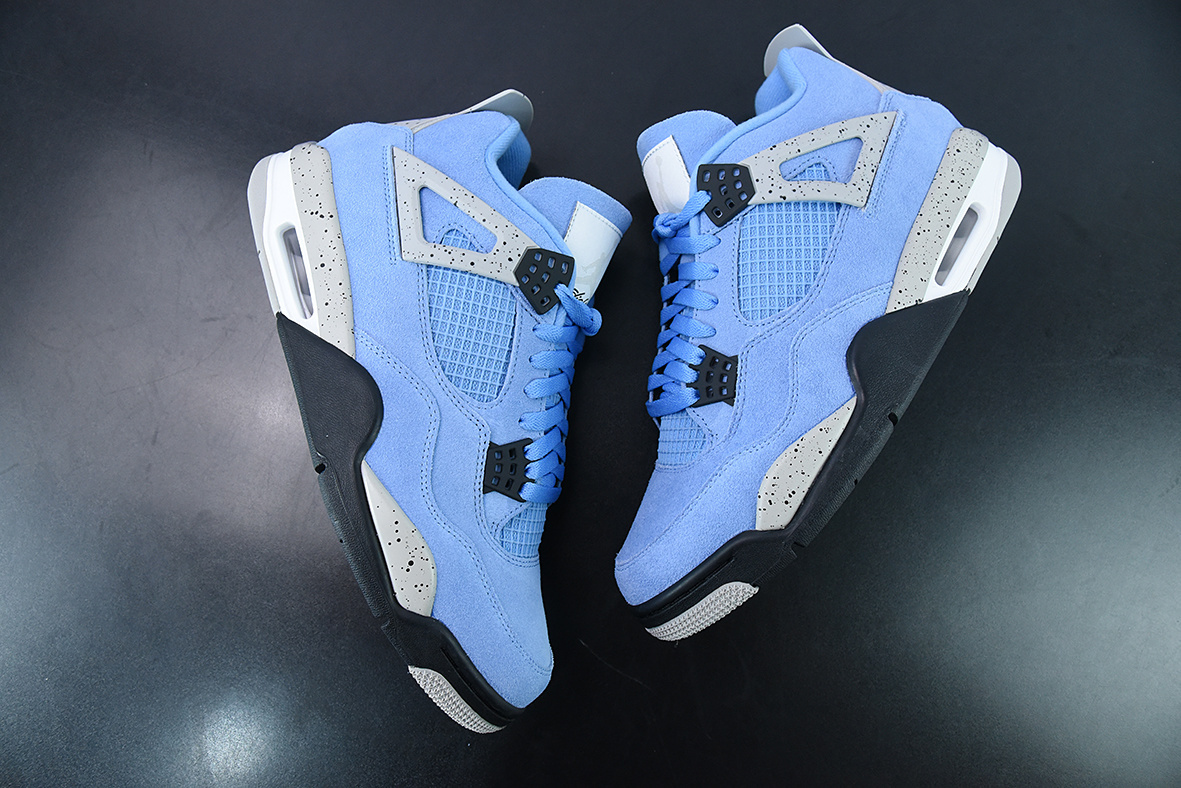 RRJ23784564 LJR AJ4 4 " University Blue " Blue CT8527-400