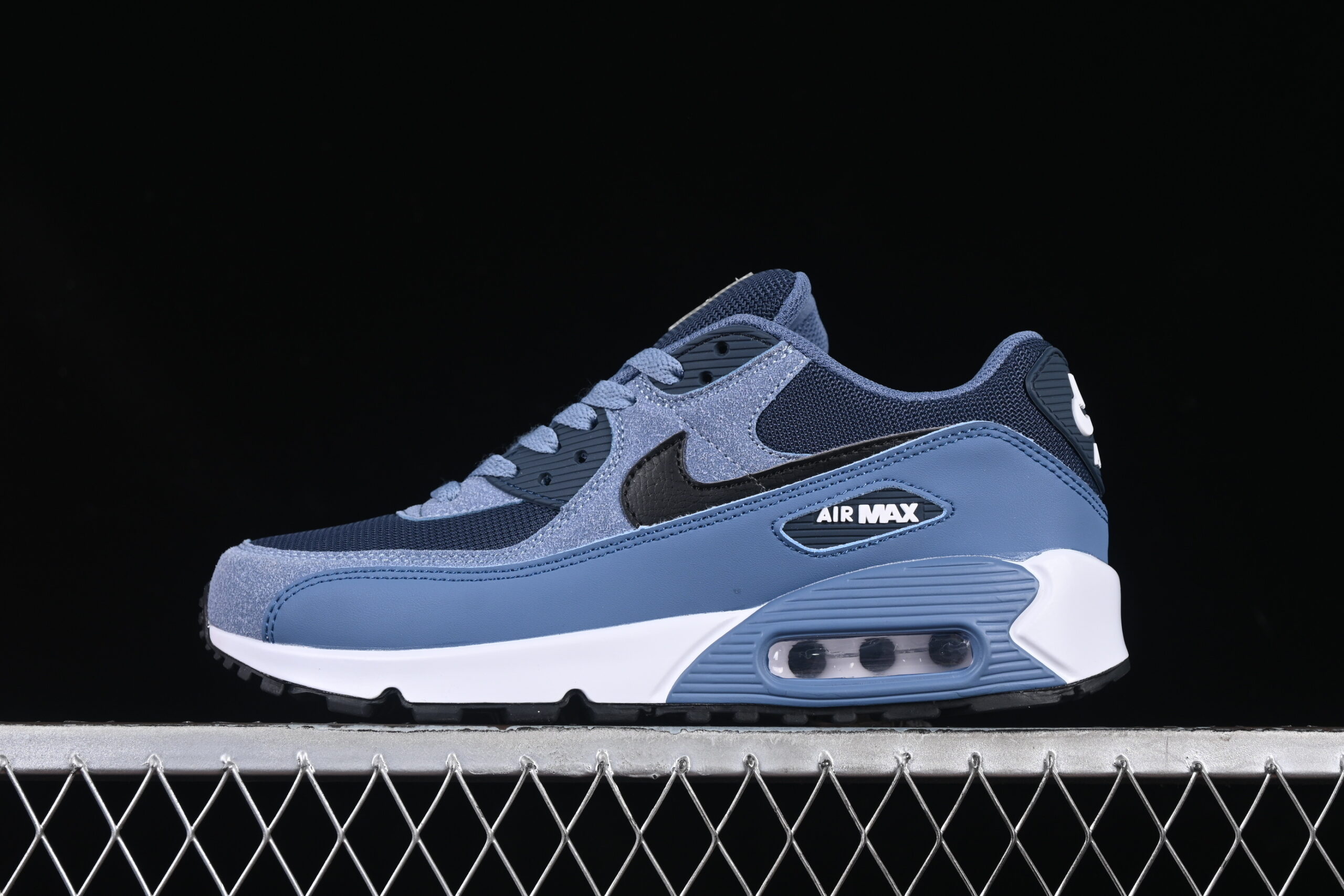 Nike Air Max 90 Nike Retro Running Shoes FD0664-400