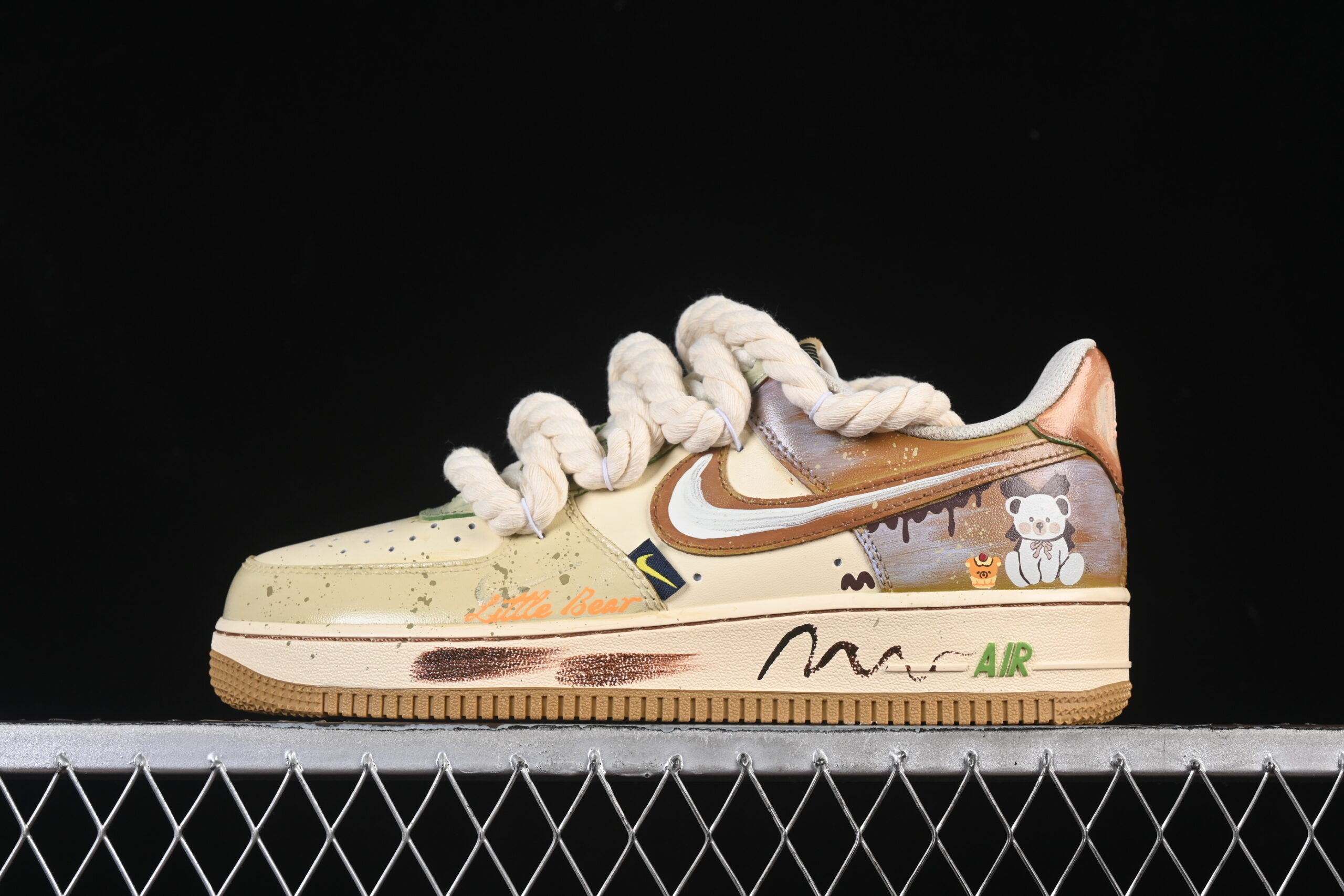 Nike Air Force 1'07 Low "Milk Coffee Bear" Air Force 1 Low Top Casual Skate Shoes Graffiti Hand Painted XL2321-666