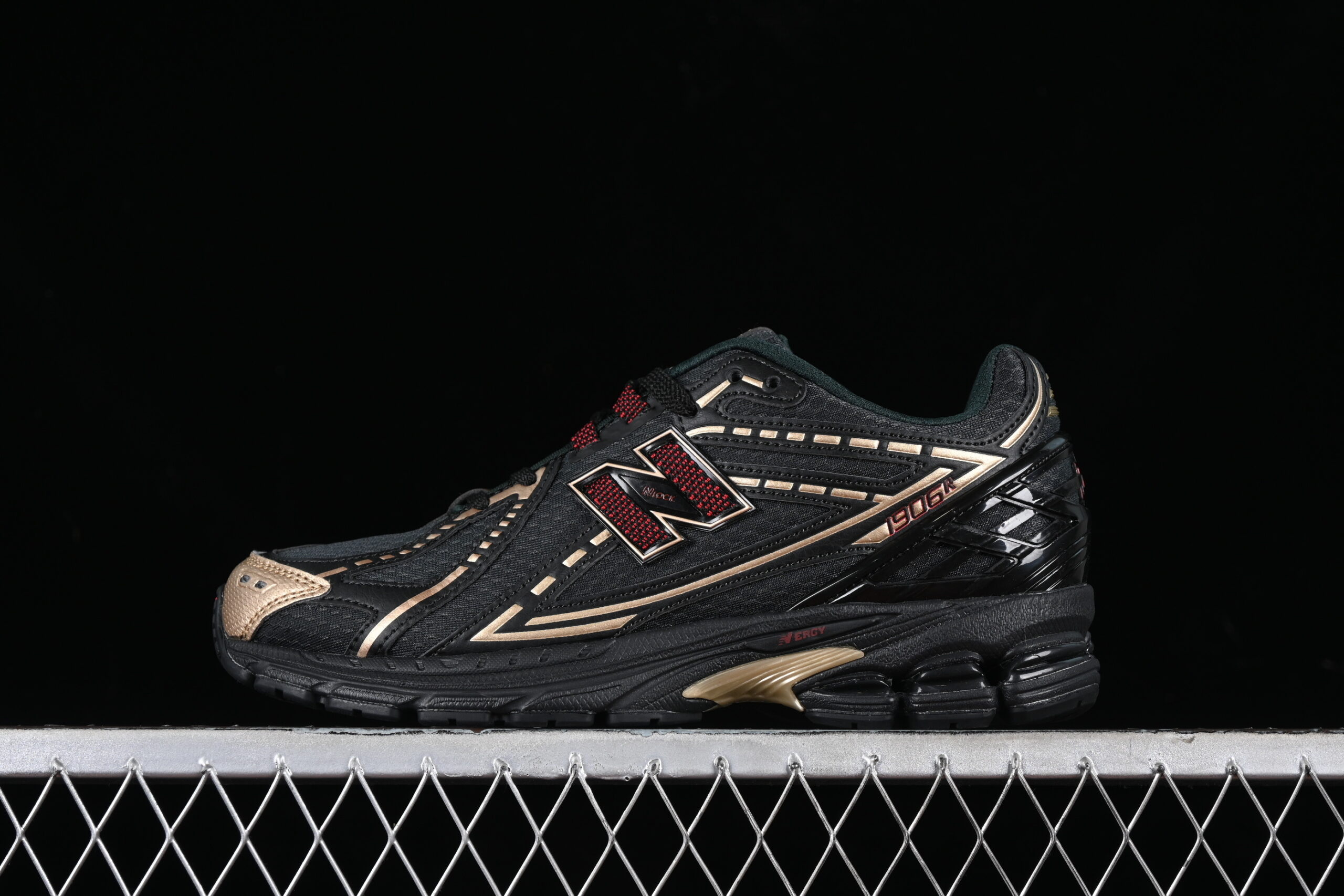 Y Version New Balance 1906 Series Retro Casual Sports Running Shoes M1906RKS