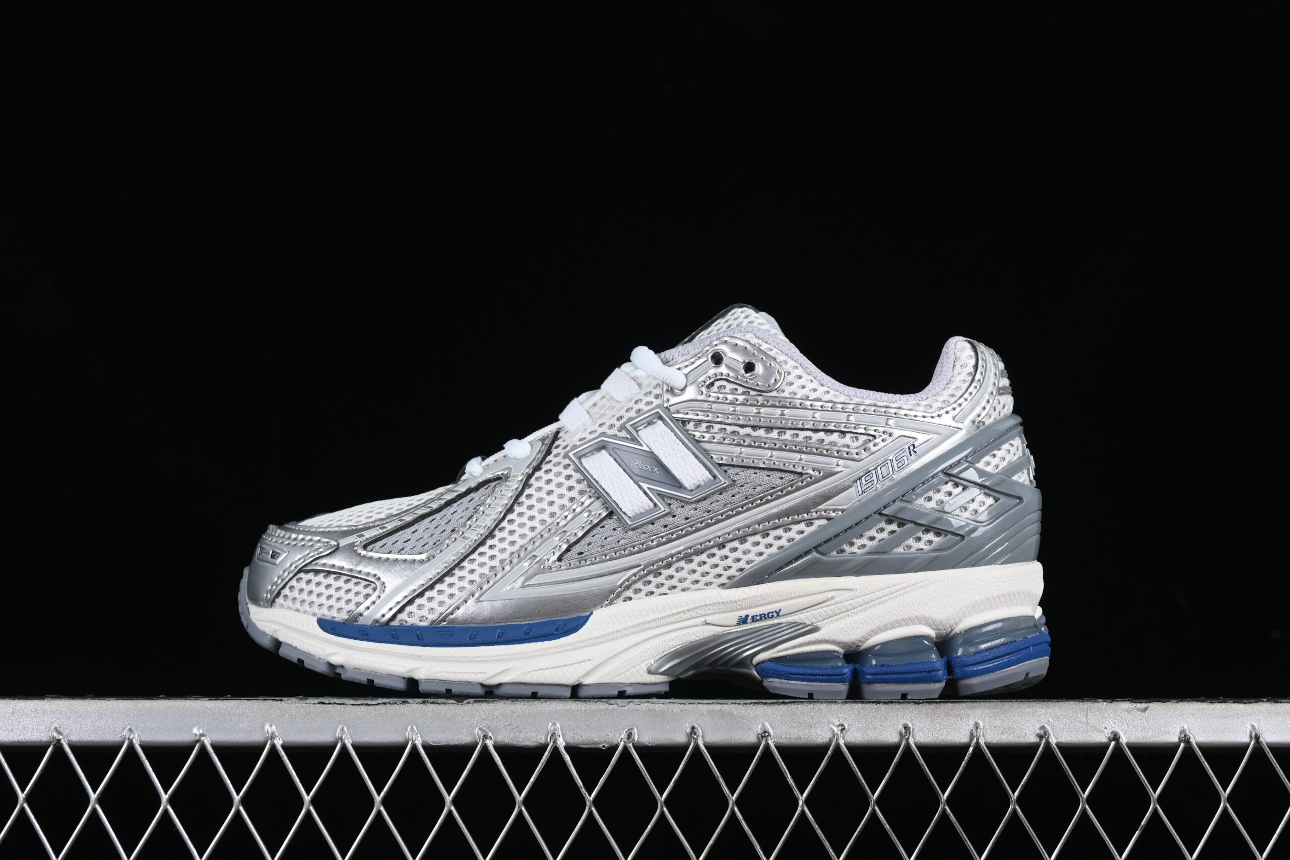 Y Version New Balance 1906 Series Retro Casual Sports Running Shoes M1906RQ