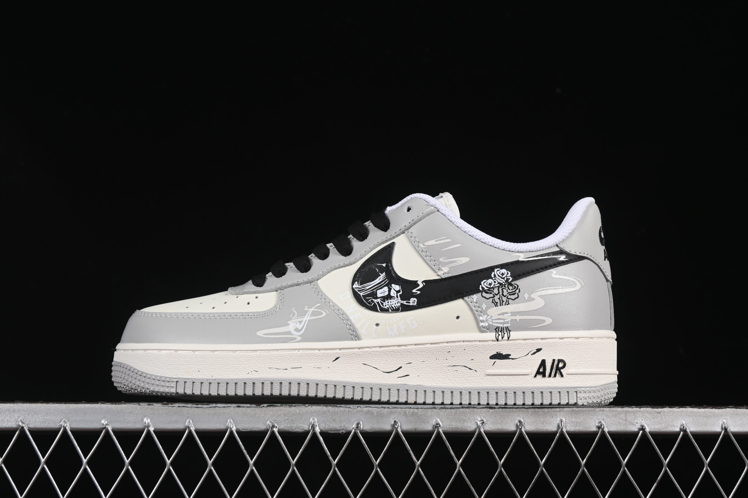 Nike Air Force 1'07 Low "Quit Smoking" Air Force 1 Low Top Skate Shoes Custom DO7471-991
