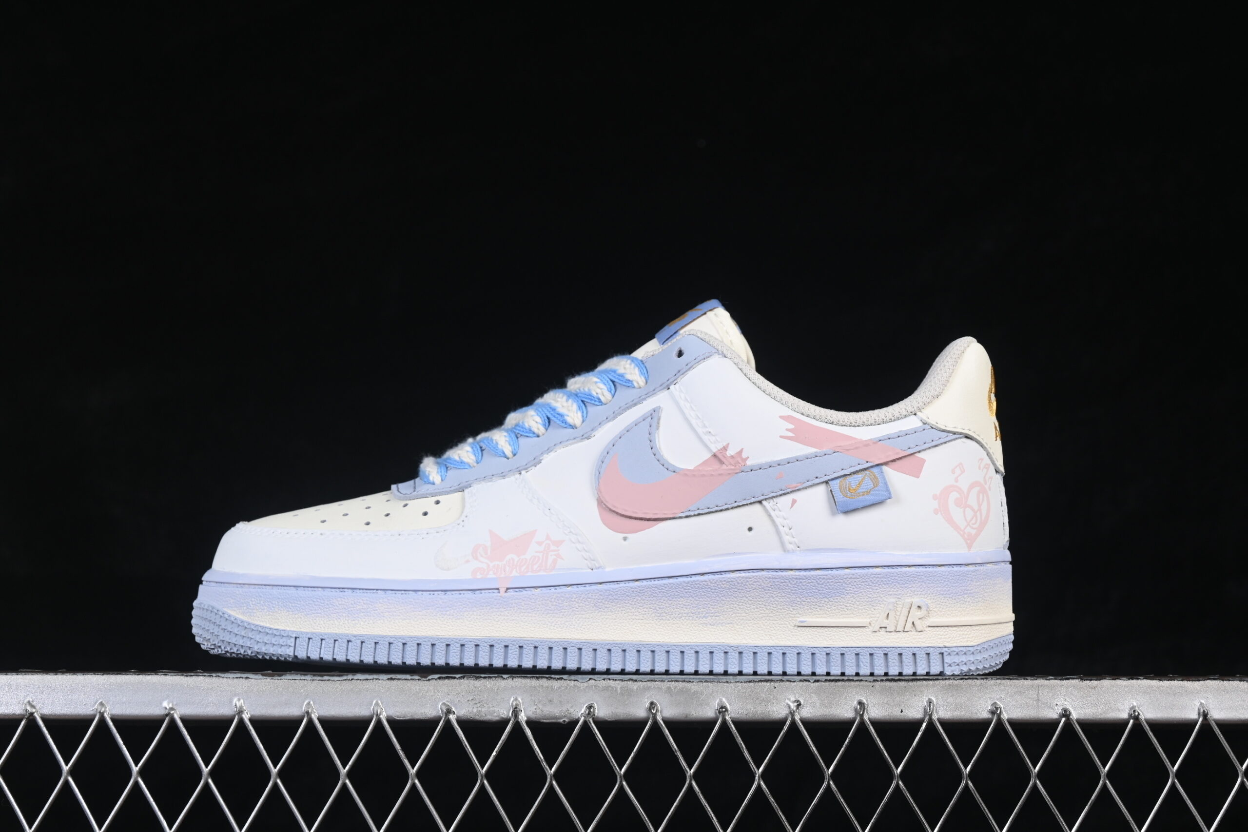 Nike Air Force 1'07 Low "Spring Field" Air Force 1 Low Top Casual Skate Shoes Graffiti Hand Painted DB3301-171