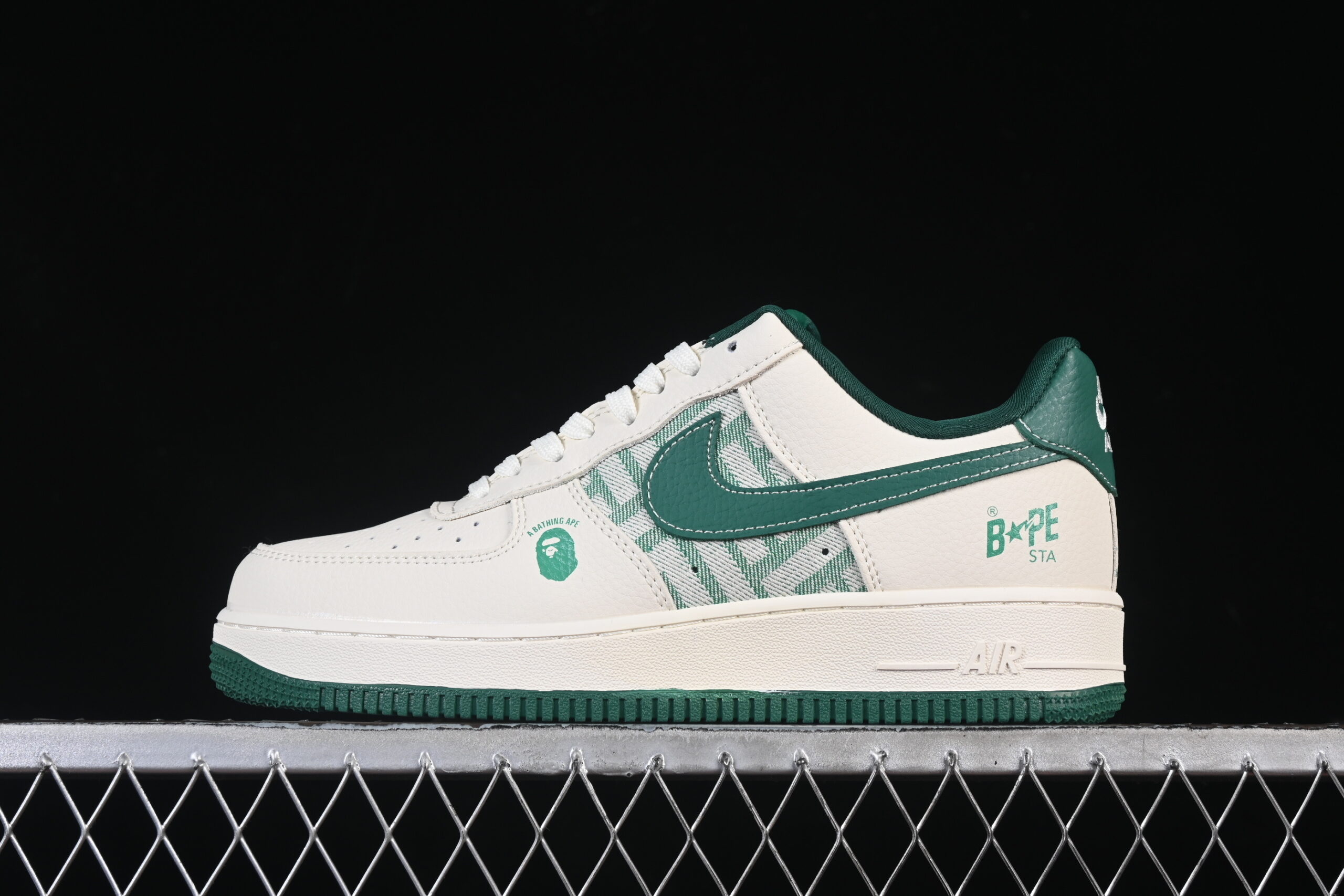 Nike Air Force 1'07 Low BAPE Collaboration White Air Force 1 Low Top Casual Skate Shoes DK0188-089