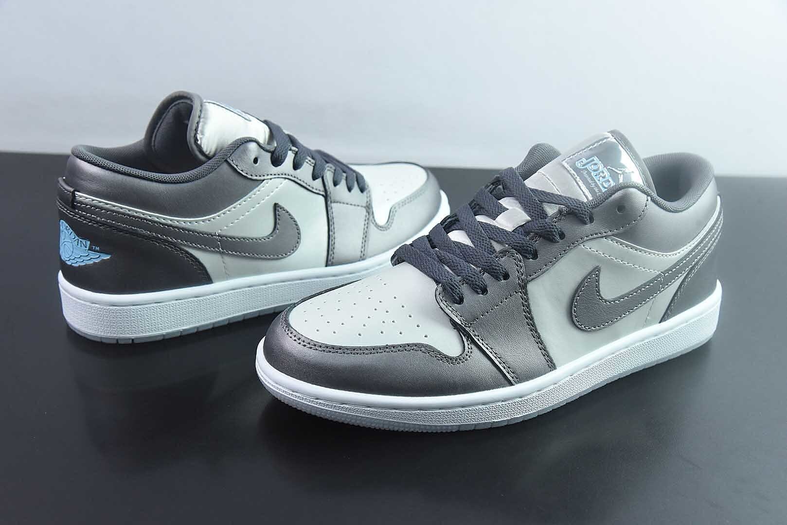 HLE23332035 Nike Air Jordan 1 OG Low Top Retro Basketball Shoes Black HV4398 014