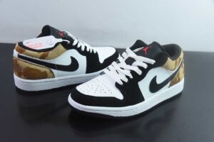 HLE23332035 Nike Air Jordan 1 OG Low Top Retro Basketball Shoes IX8740 101