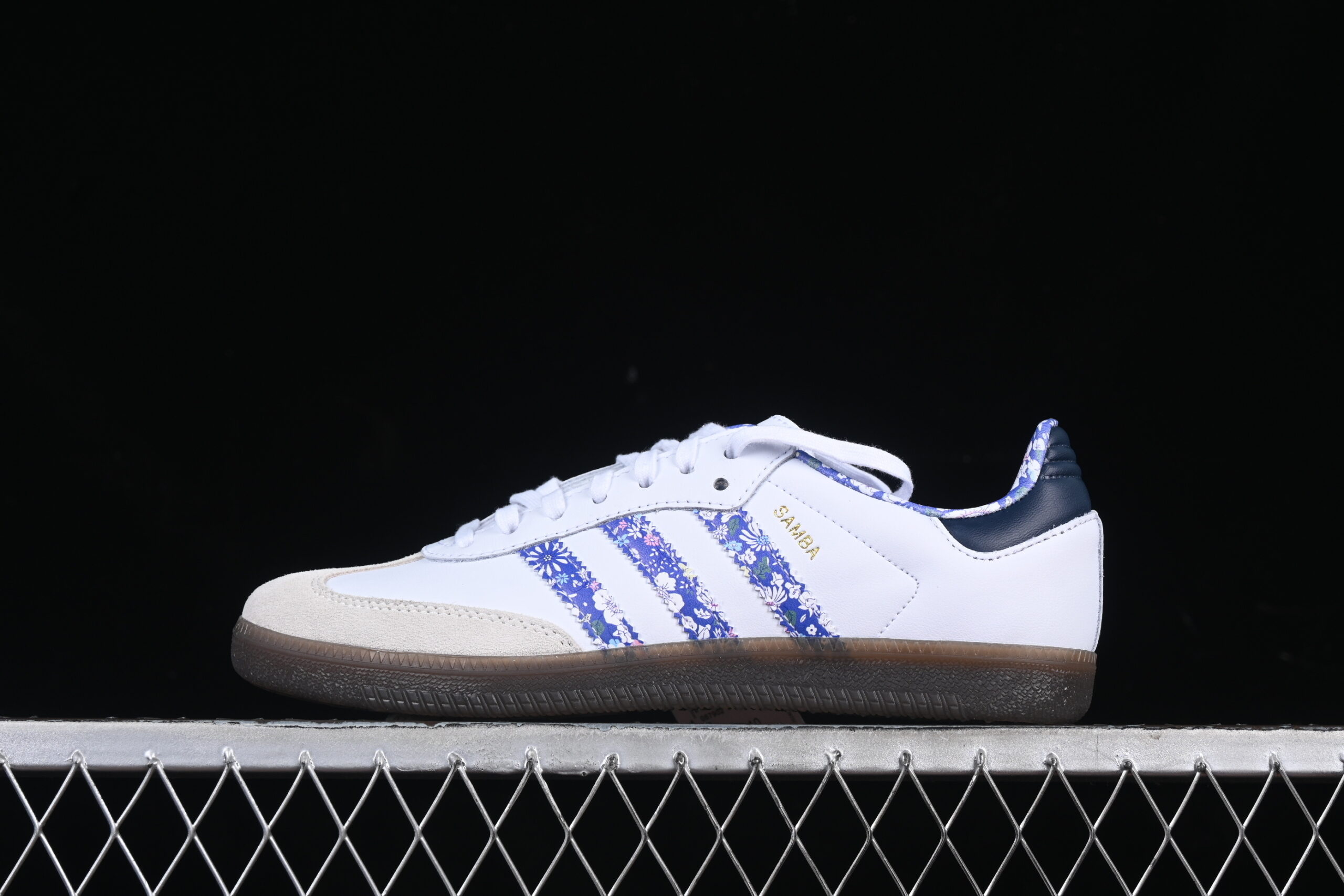 Company Level Ad Samba Liberty LDN JP7249 Adidas Originals Casual Skate Shoes