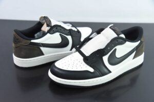IAJF75895849 Nike Air Jordan 1 Retro OG Low Top Black Brown CZ0790-102