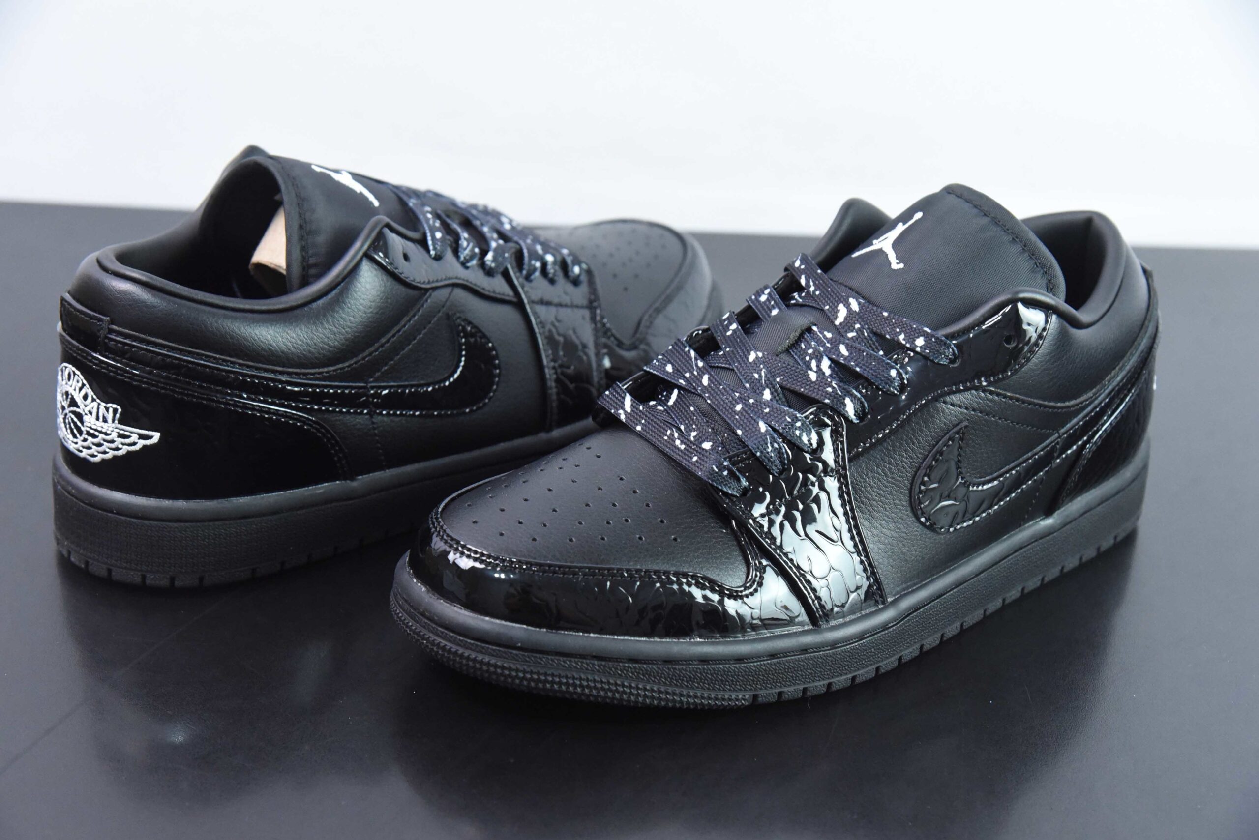 JAJW15362935 Nike Air Jordan 1 "Jordan 1 Black Low Top Culture Casual Skate Shoes HJ7743-010