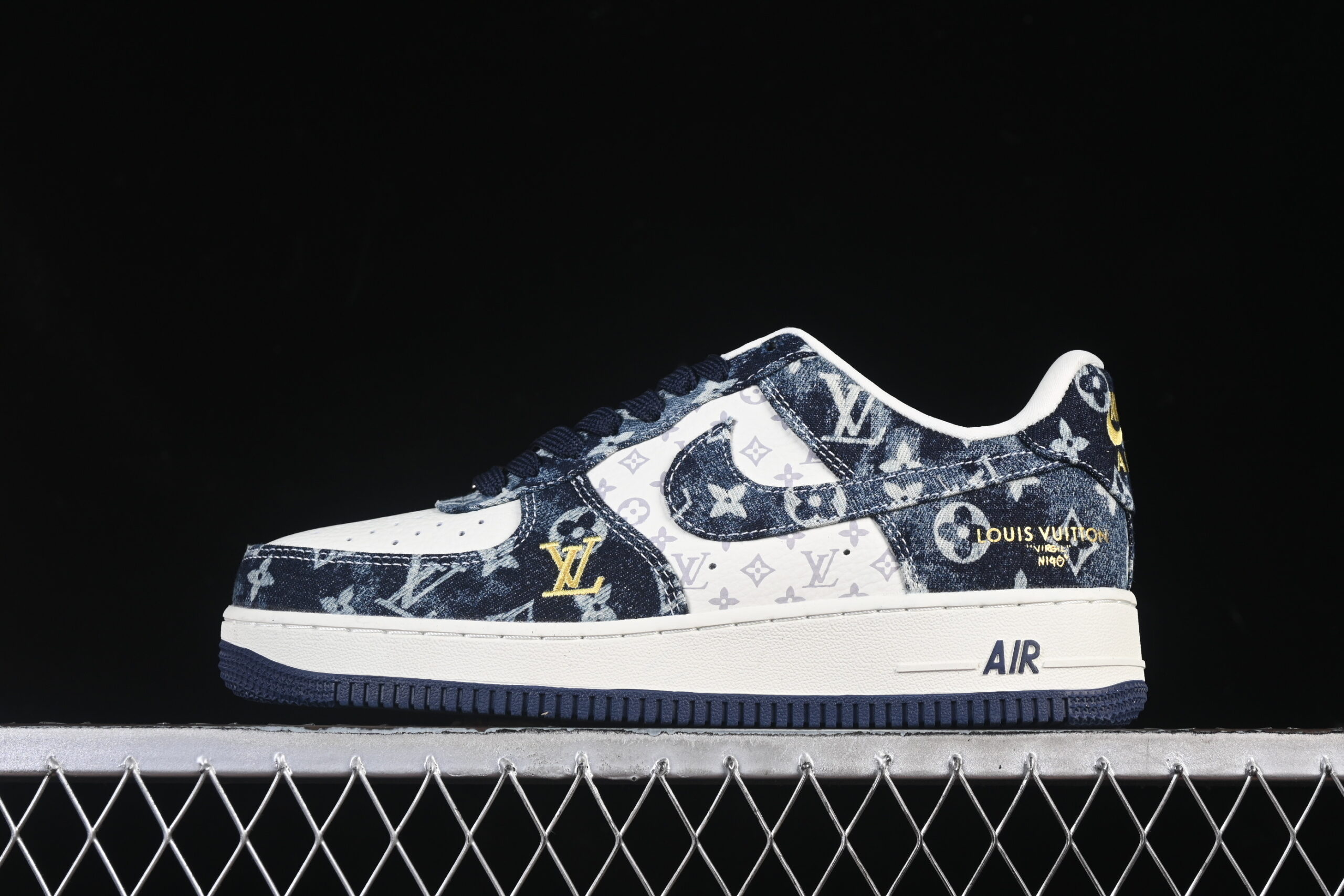 Nike Air Force 1'07 Low LV Collaboration White Blue Air Force 1 Low Top Casual Skate Shoes YF9511-820
