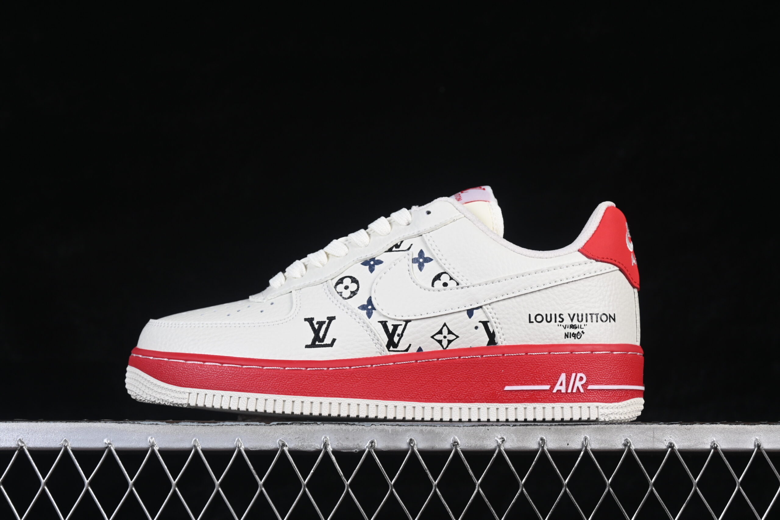 Nike Air Force 1'07 Low LV Collaboration White Red Air Force 1 Low Top Casual Skate Shoes BQ4212-100