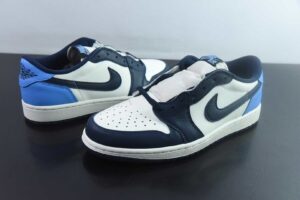 KLR35097248 Nike Air Jordan 1 Retro OG Low Top Sports Basketball Shoes White Blue Black CZ0790-400