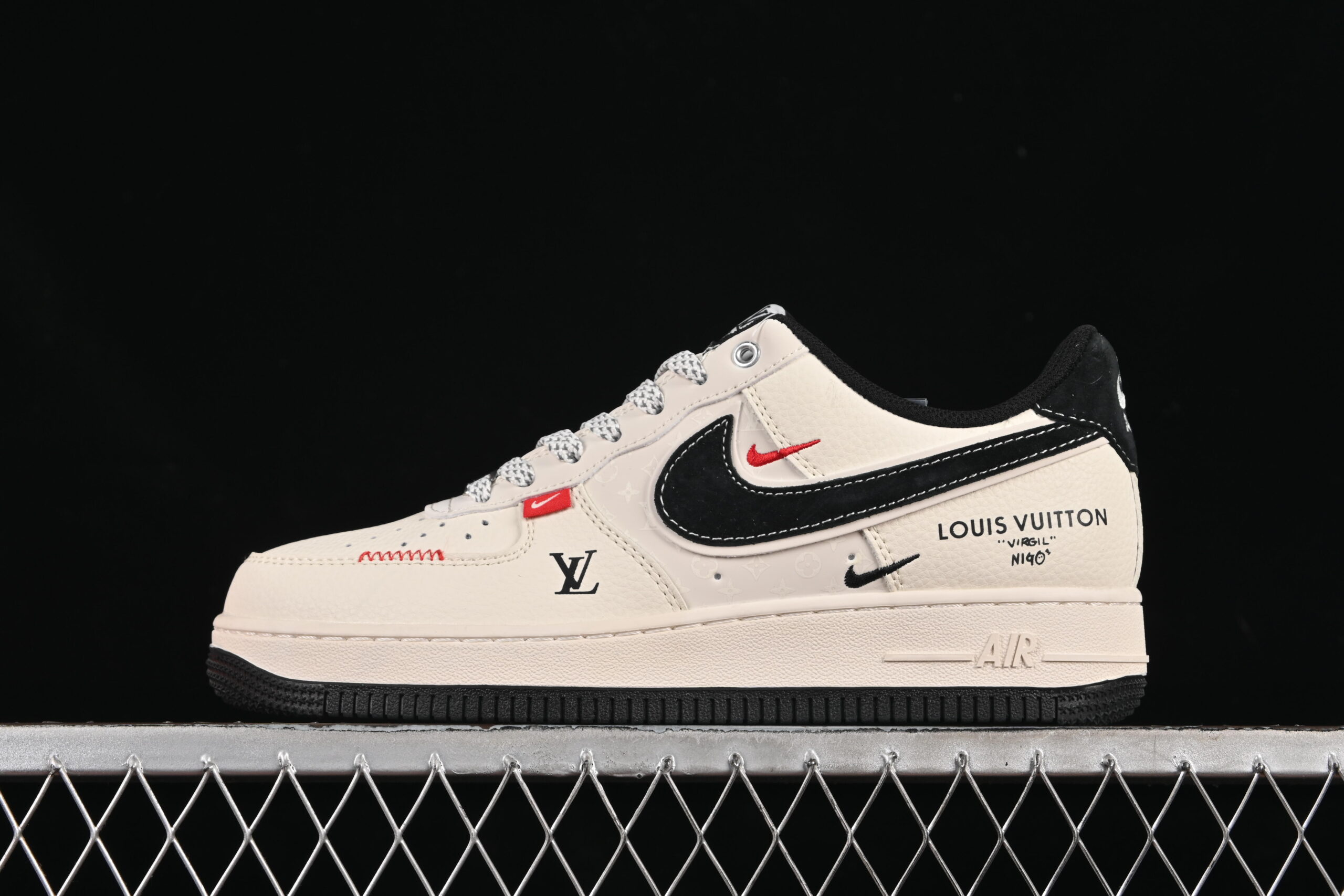 Nike Air Force 1'07 Low LV Collaboration Cream Black Red Air Force 1 Low Top Casual Skate Shoes YX5066-348