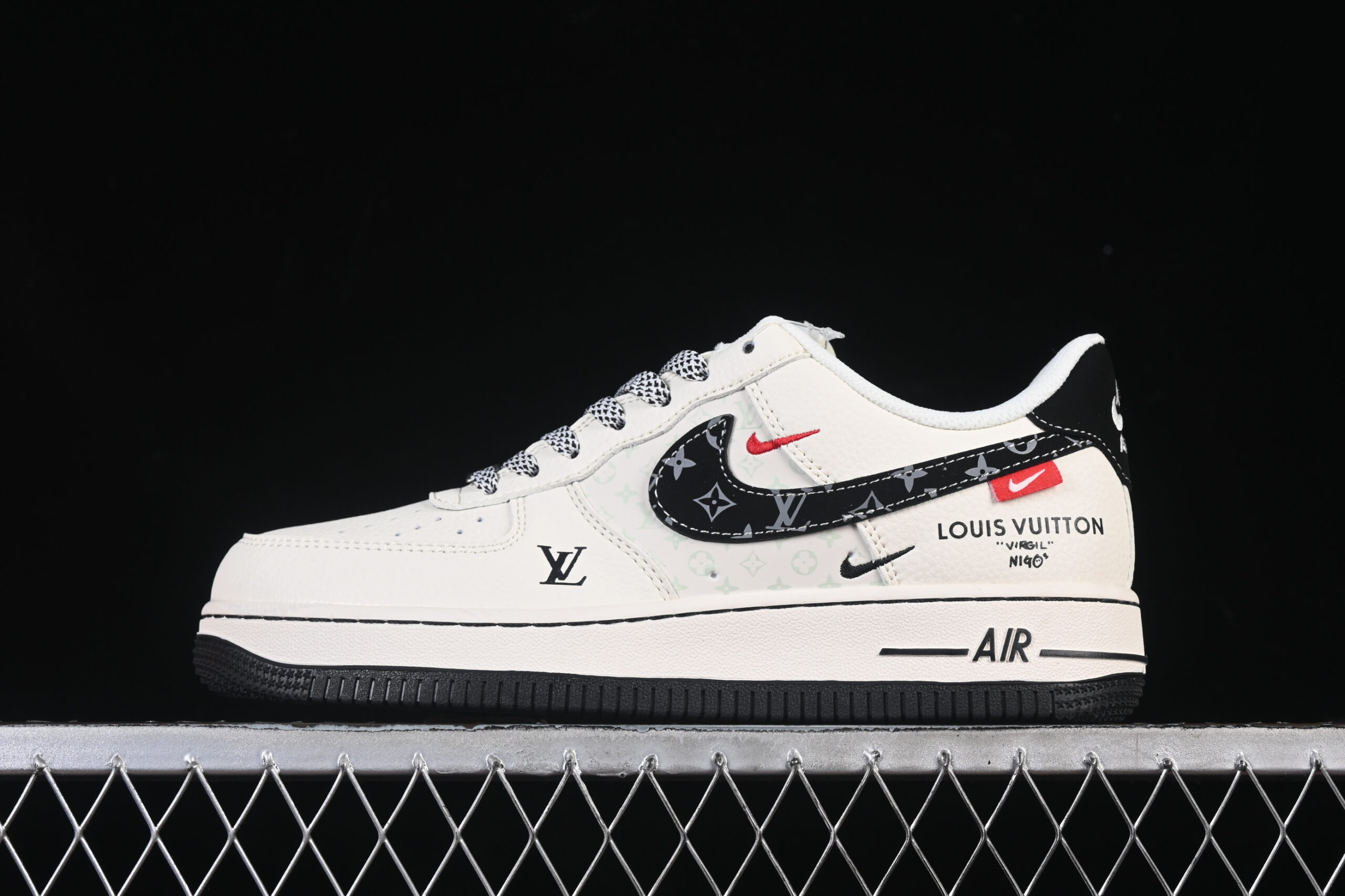Nike Air Force 1'07 Low LV Collaboration Cream Black Air Force 1 Low Top Casual Skate Shoes MZ9588-809