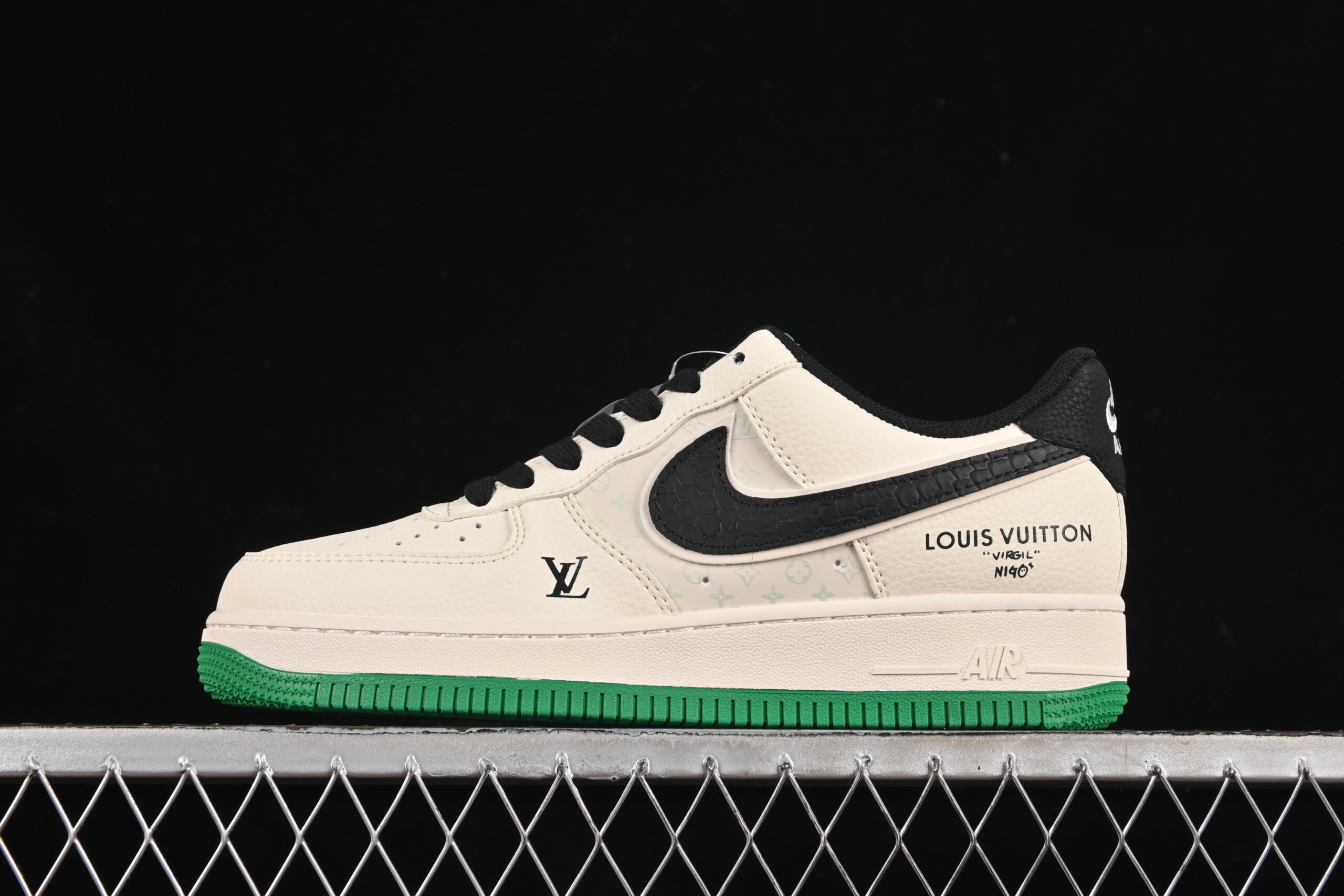 Nike Air Force 1'07 Low LV Collaboration Cream Black Green Air Force 1 Low Top Casual Skate Shoes QW5836-008