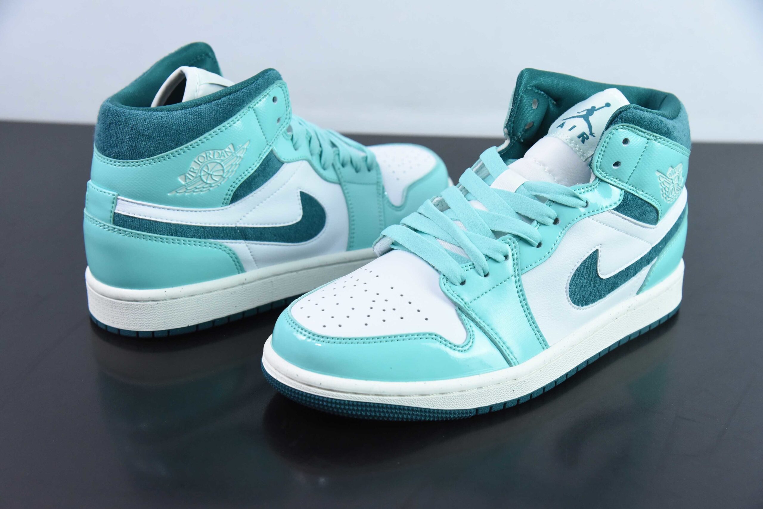 Nike Air Jordan 1 majh37665932