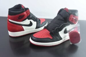 MHFK23545054 Air Jordan 1 " Bred Toe "Jordan 1 Red 555088-610