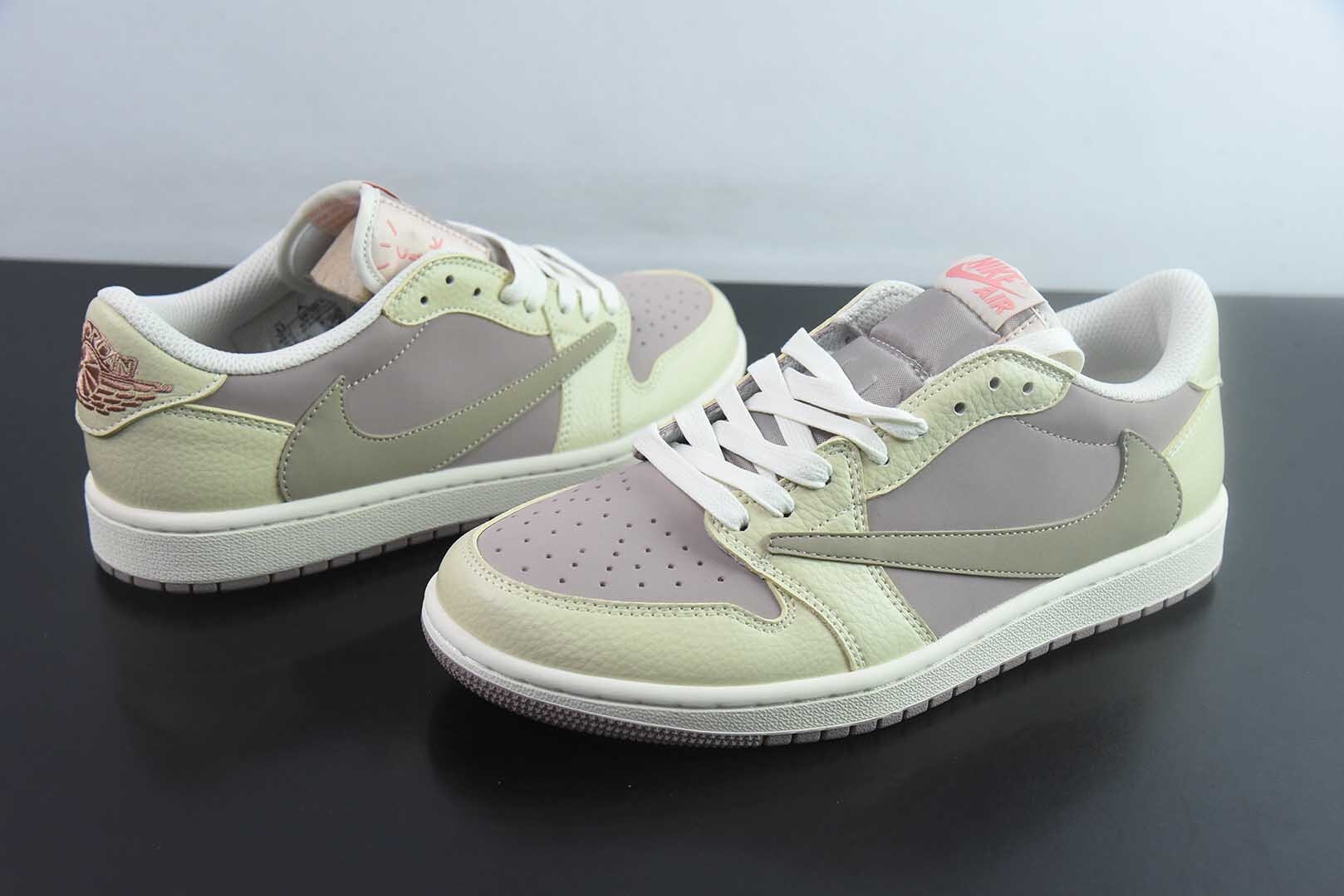 MNX55387732 Fragment x Travis Scott x Air Jordan 1 Triple Collaboration Reverse Swoosh DM7866 492
