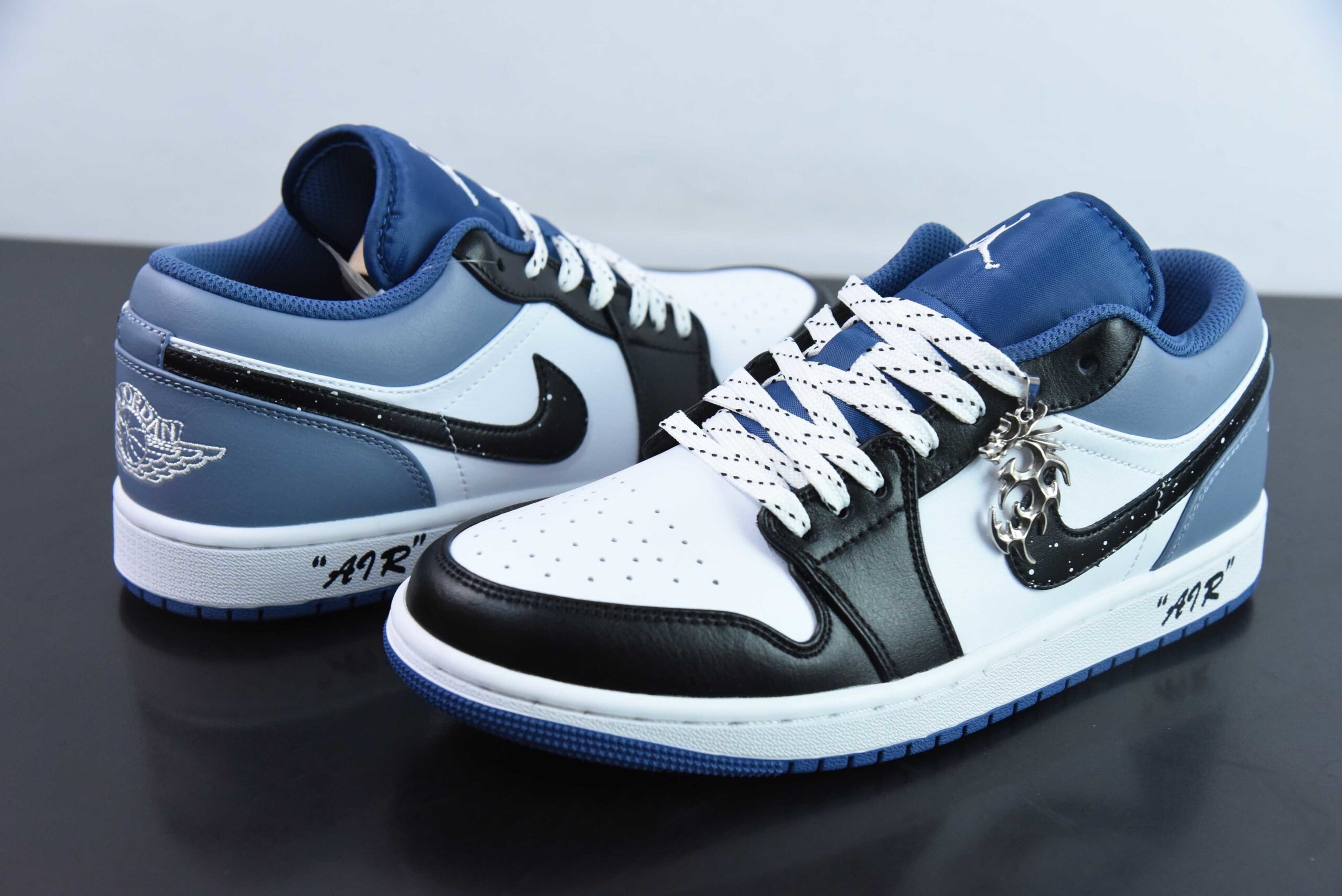 Nike Air Jordan 1 najl85844036