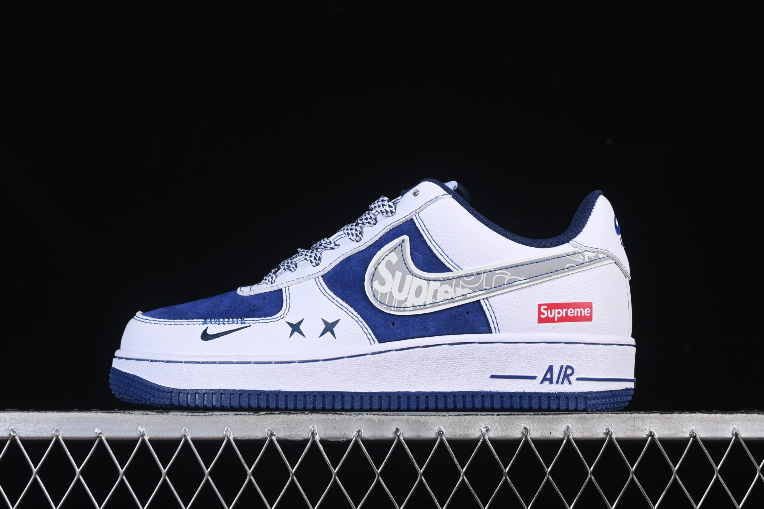 Nike Air Force 1'07 Low Supreme Collaboration Grey Blue Air Force 1 Low Top Casual Skate Shoes XZ6188-187