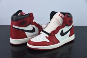 Distressed OUD00405260D Version AJ 1 Retro High OG " Chicago Reimagined " Air Jordan 1 DZ5485-612