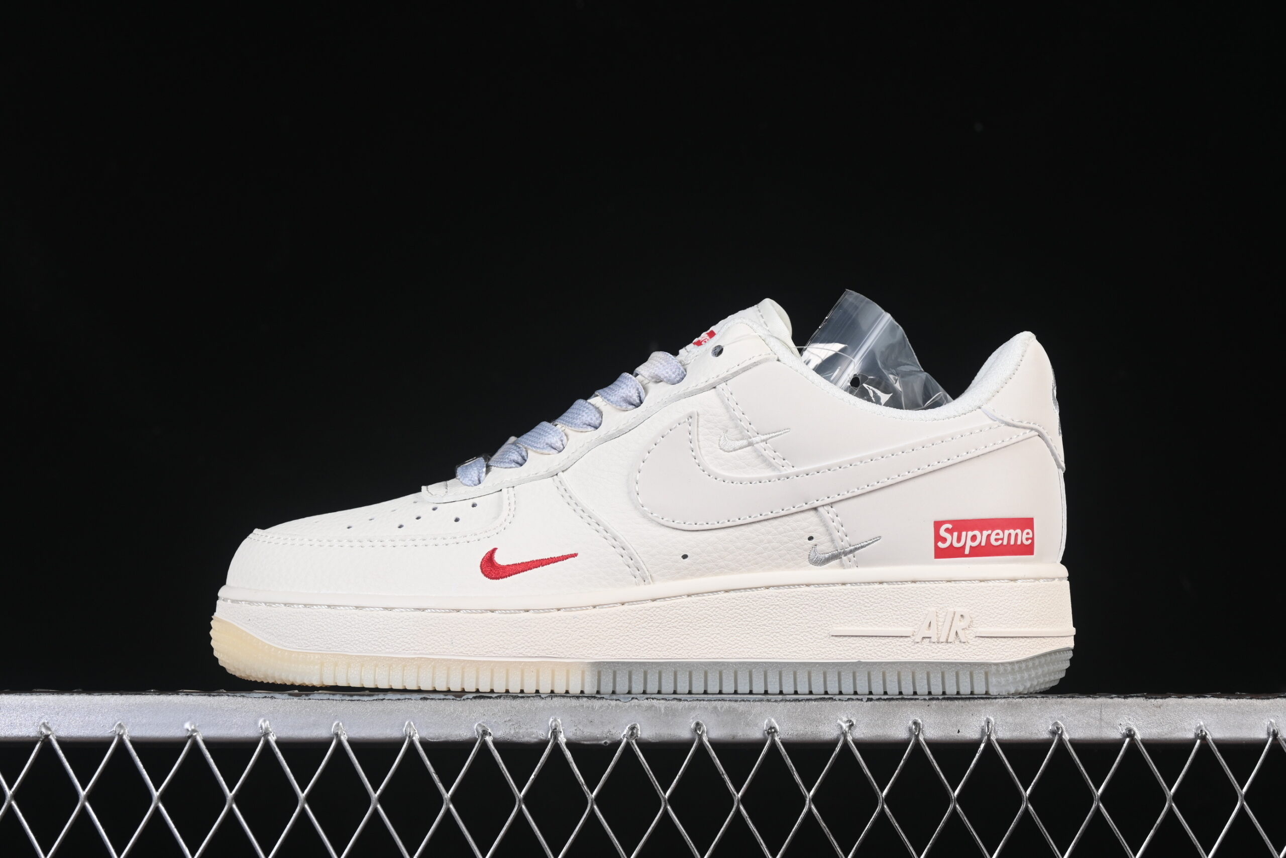 Nike Air Force 1'07 Low Supreme Collaboration Cream Grey Air Force 1 Low Top Casual Skate Shoes XX3168-178