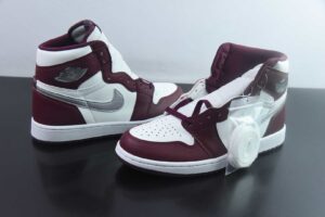 SLC99518736Nike Air Jordan 1 Retro High OG High Top Basketball Shoes White Red 555088-611