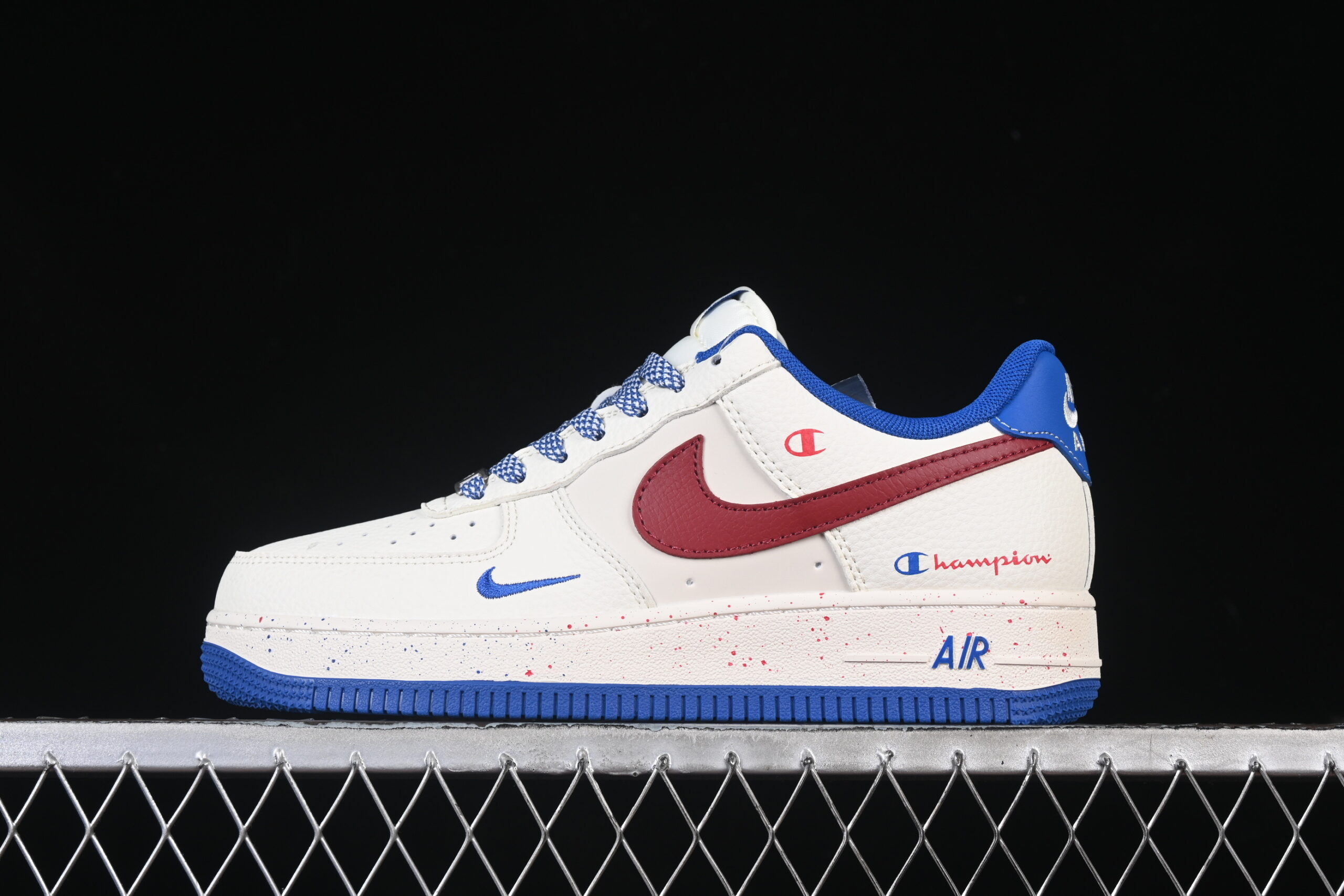 Nike Air Force 1'07 Low Collaboration Cream Blue Red Air Force 1 Low Top Casual Skate Shoes QW5606-266