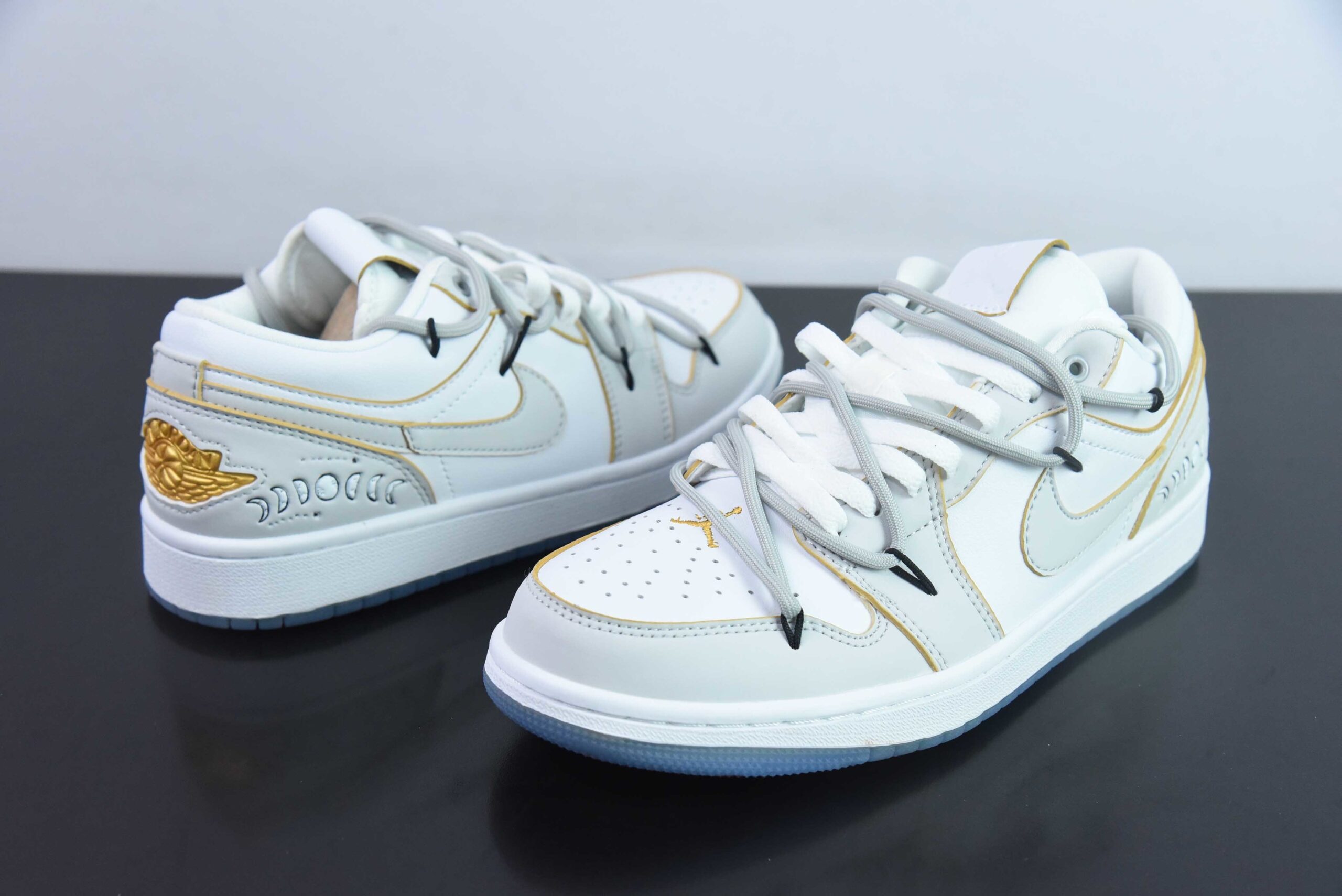 WAJN47282636 Nike Air Jordan 1 Low Top Jordan 1 Low Top Casual Skate Shoes White Grey FN8901-164