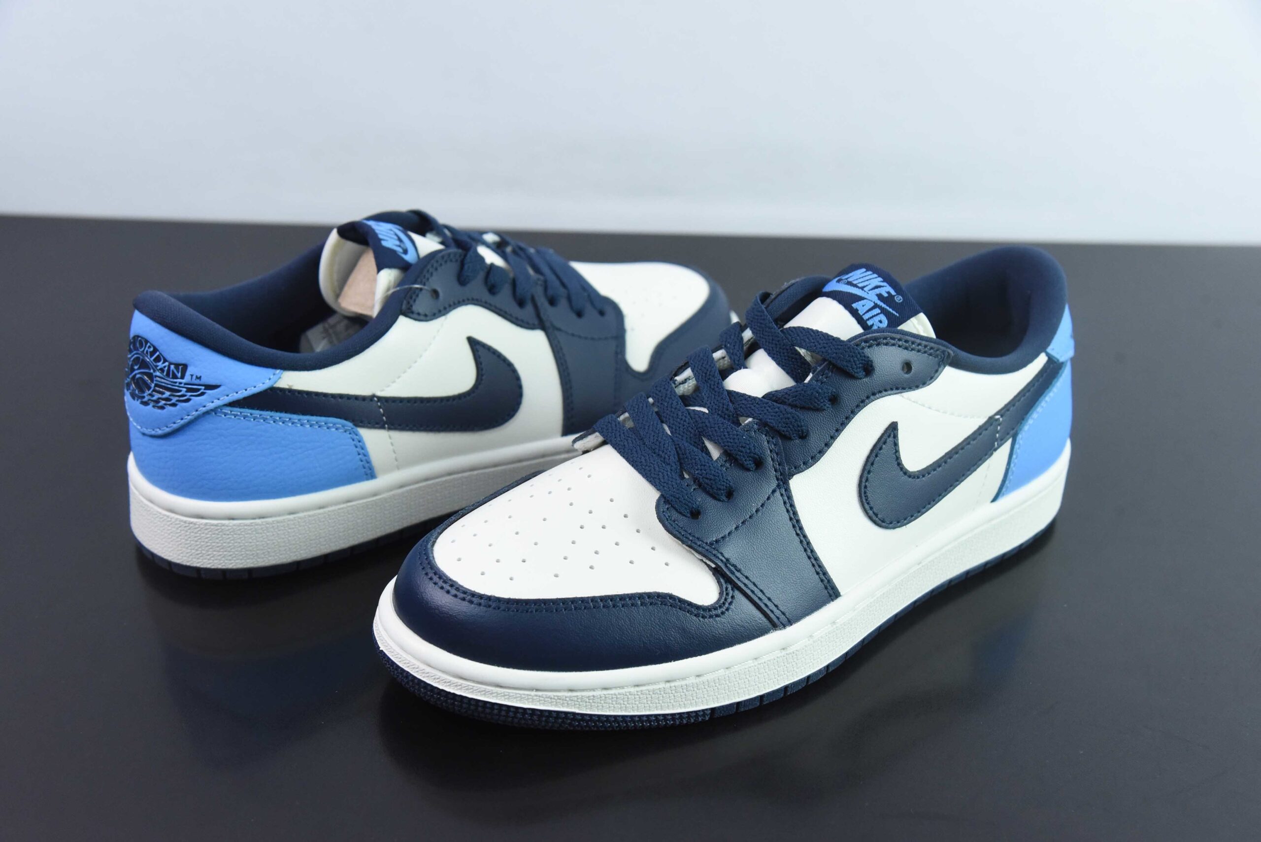 YAJQ15548935 Nike Air Jordan 1 Black White Blue Air Jordan 1 Low Top Casual Skate Shoes CZ0790 400