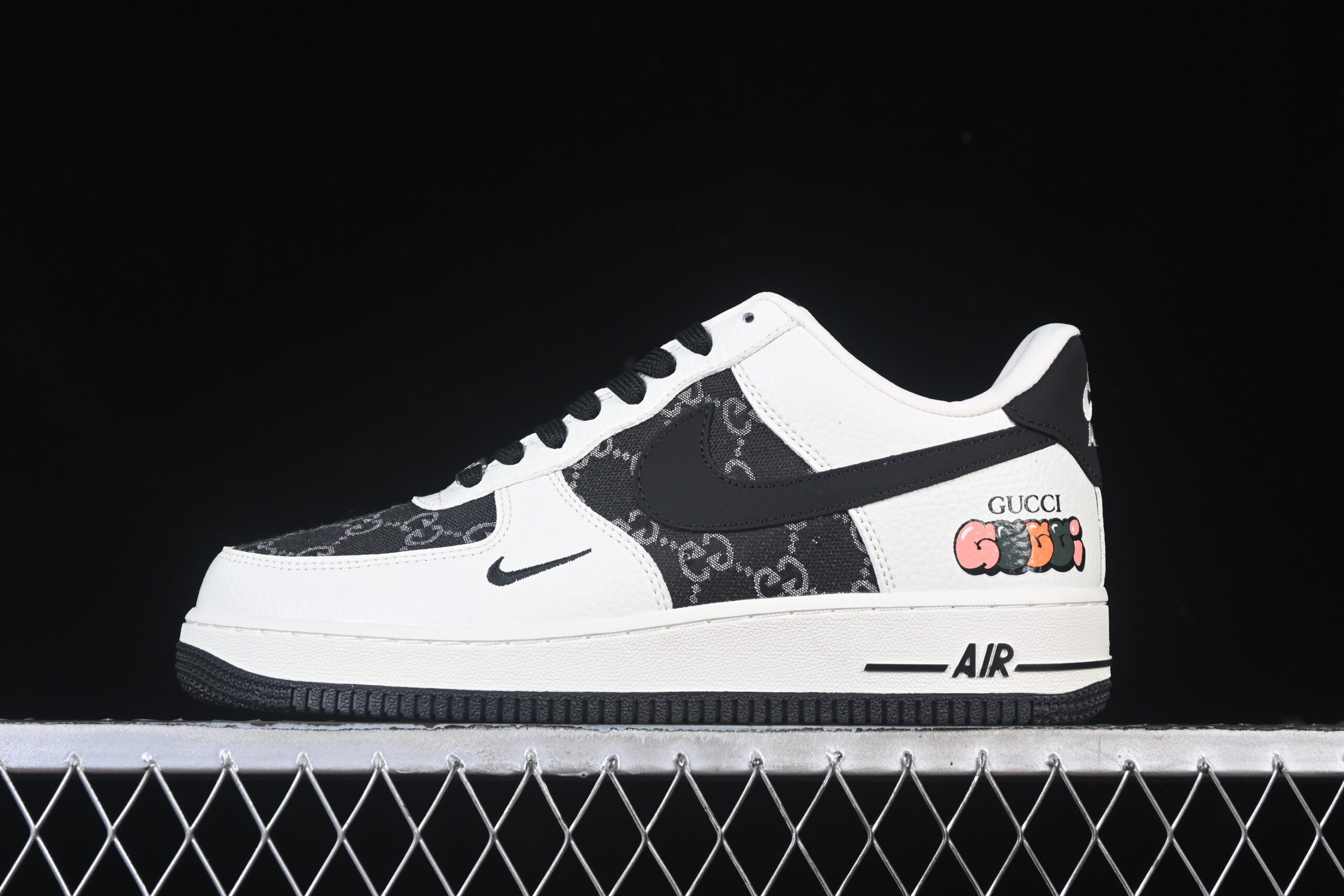Nike Air Force 1'07 Low Collaboration White Black Air Force 1 Low Top Casual Skate Shoes SC0601-571