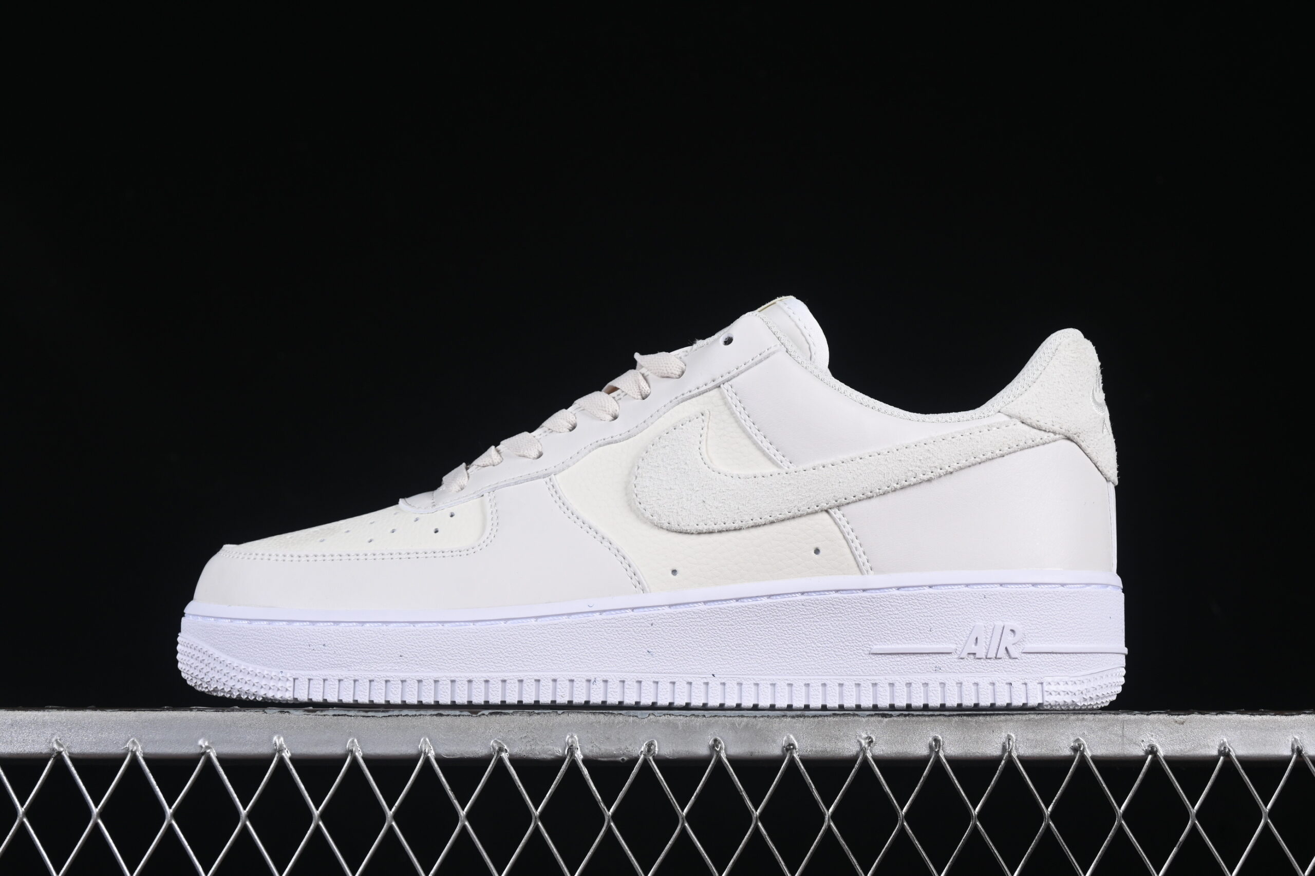 Nike Air Force 1'07 Low White Grey Air Force 1 Low Top Casual Skate Shoes HQ3905-001
