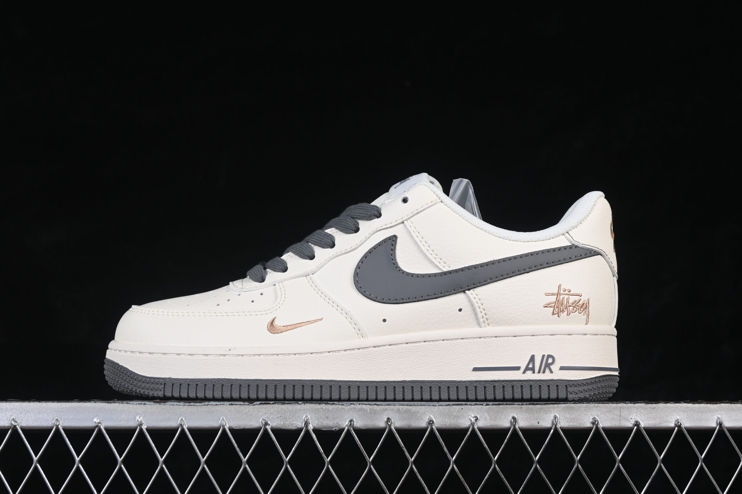 Nike Air Force 1'07 Low Collaboration Cream Grey Air Force 1 Low Top Casual Skate Shoes XX3168-223
