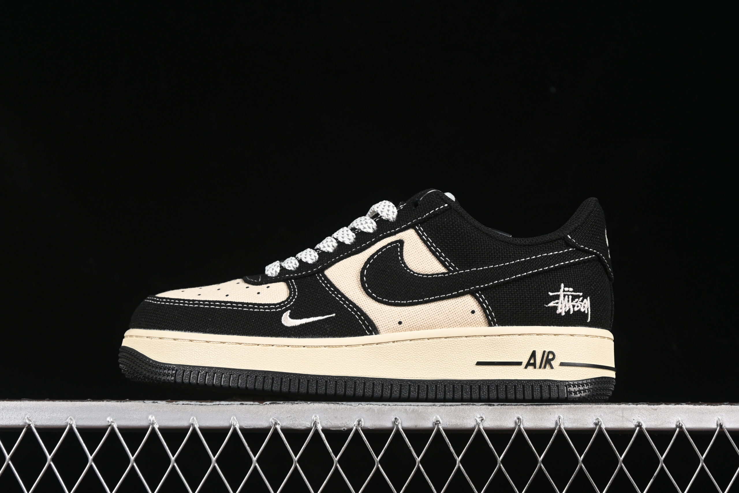 Nike Air Force 1'07 Low Collaboration Cream Black Air Force 1 Low Top Casual Skate Shoes XX3168-156