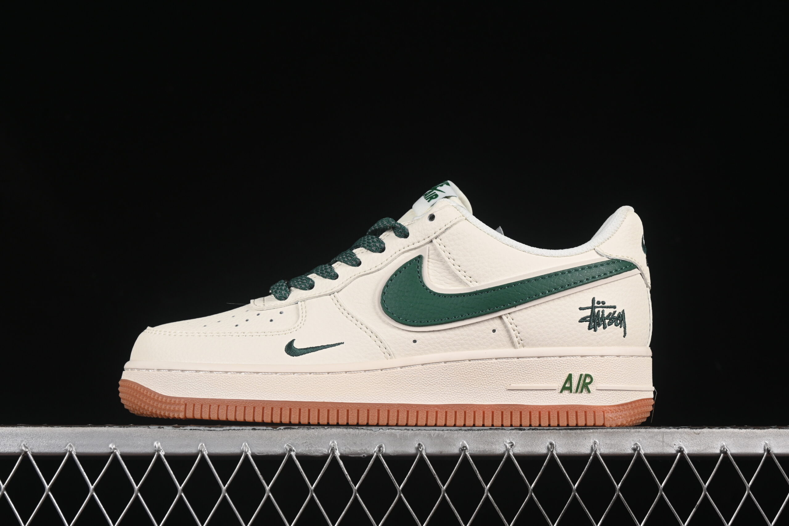 Nike Air Force 1'07 Low Collaboration Green Air Force 1 Low Top Casual Skate Shoes XX3168-138