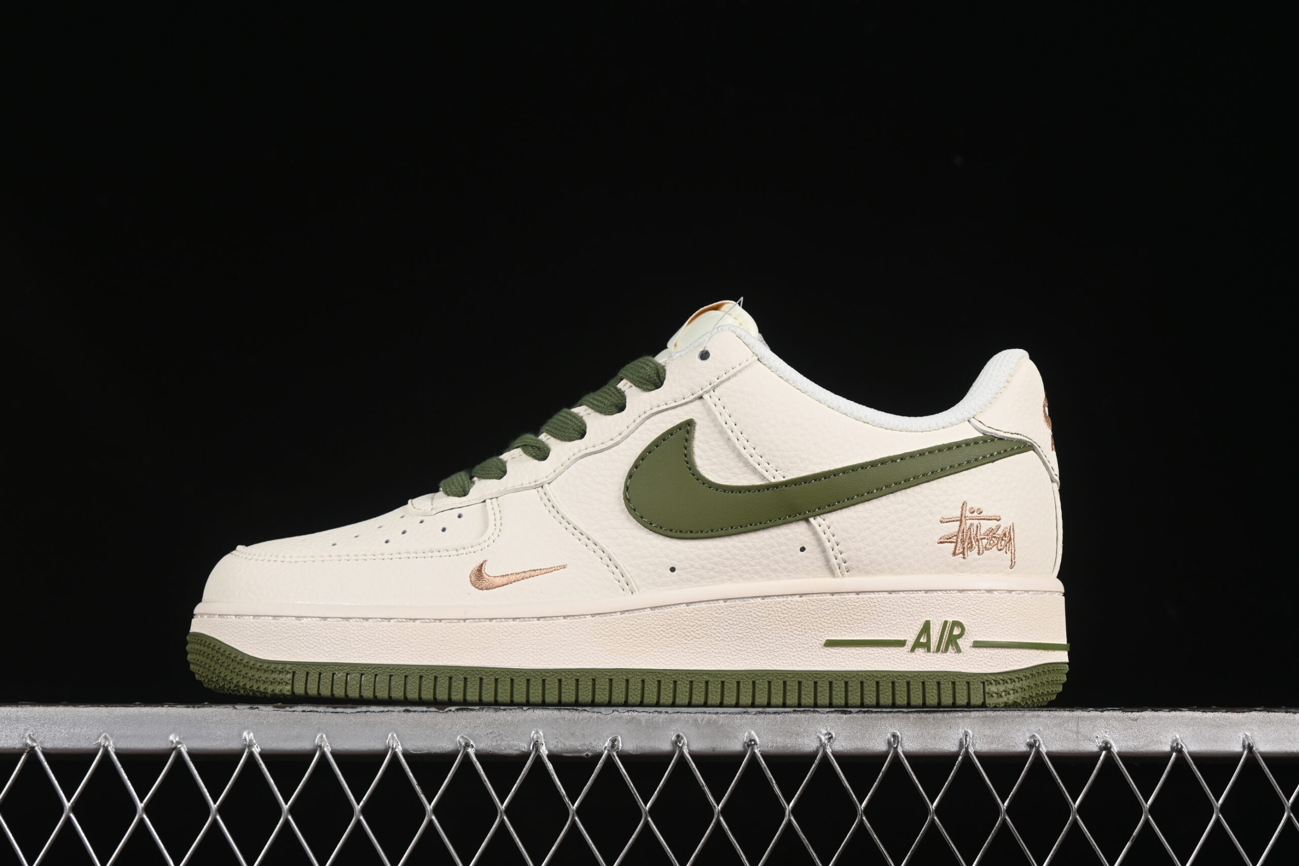 Nike Air Force 1'07 Low Collaboration Green Air Force 1 Low Top Casual Skate Shoes XX3168-151