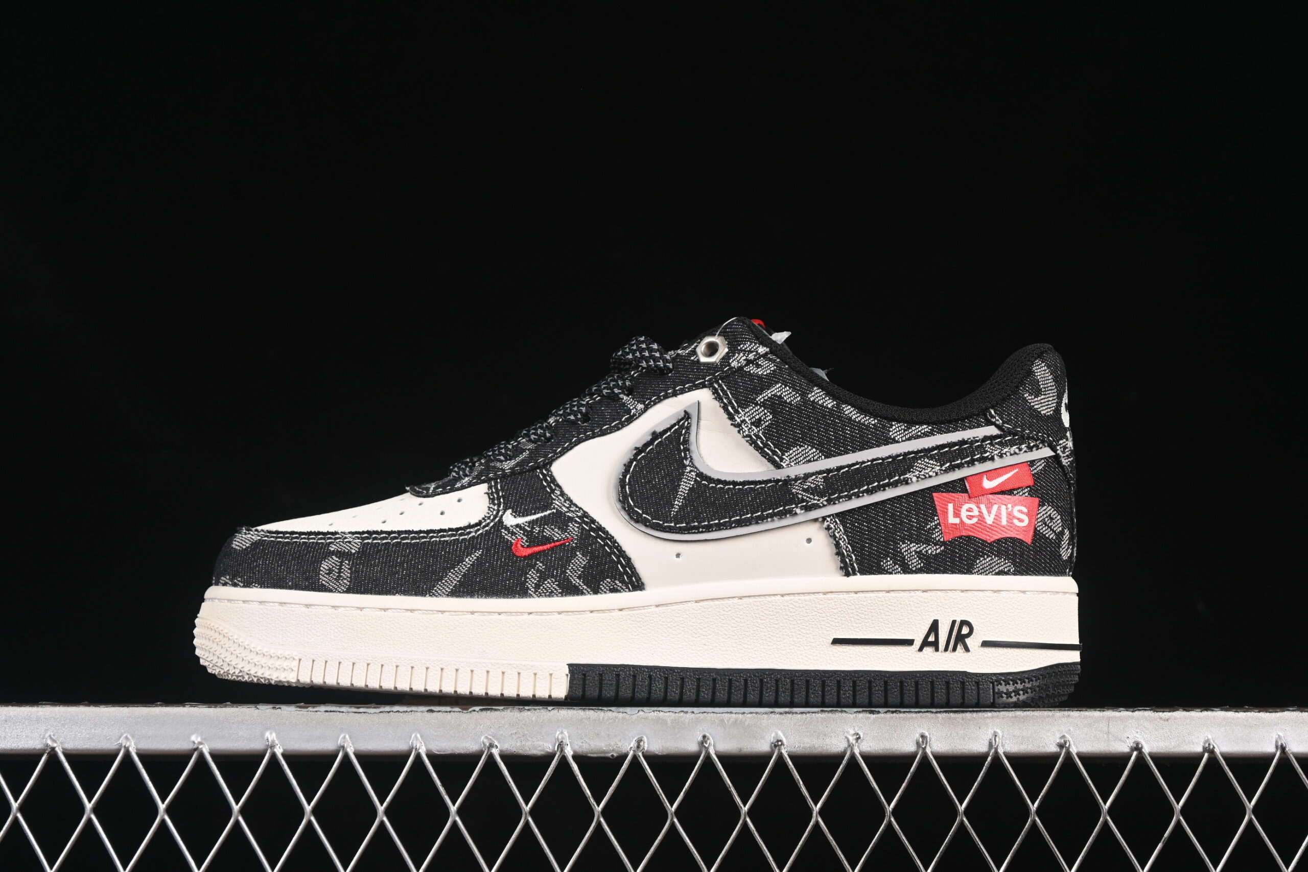 Nike Air Force 1'07 Low Collaboration Black Air Force 1 Low Top Casual Skate Shoes YX5066-312